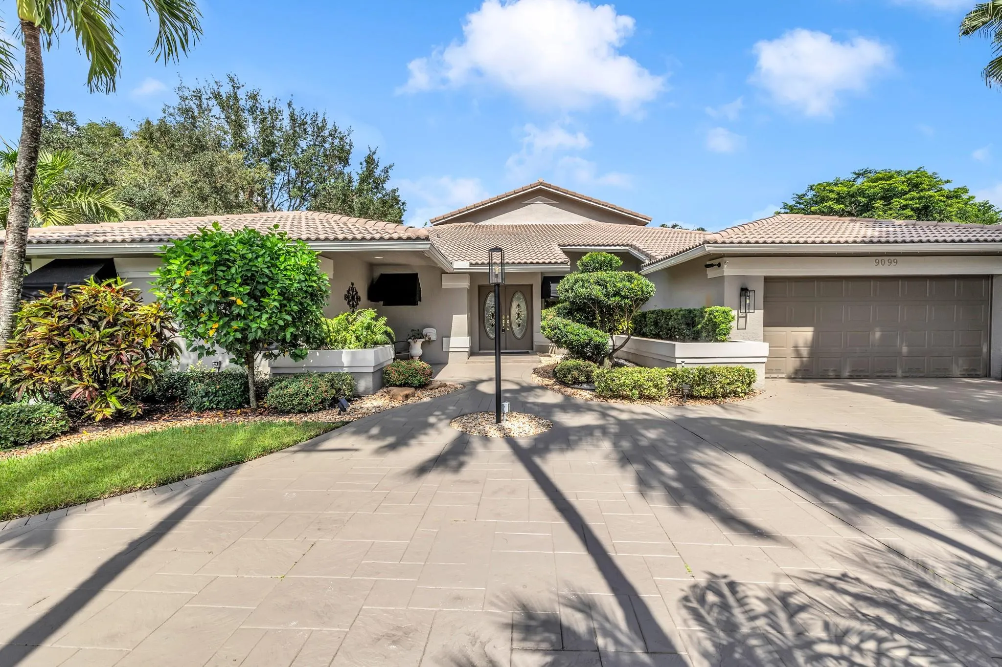 9099 NW 47th Ct