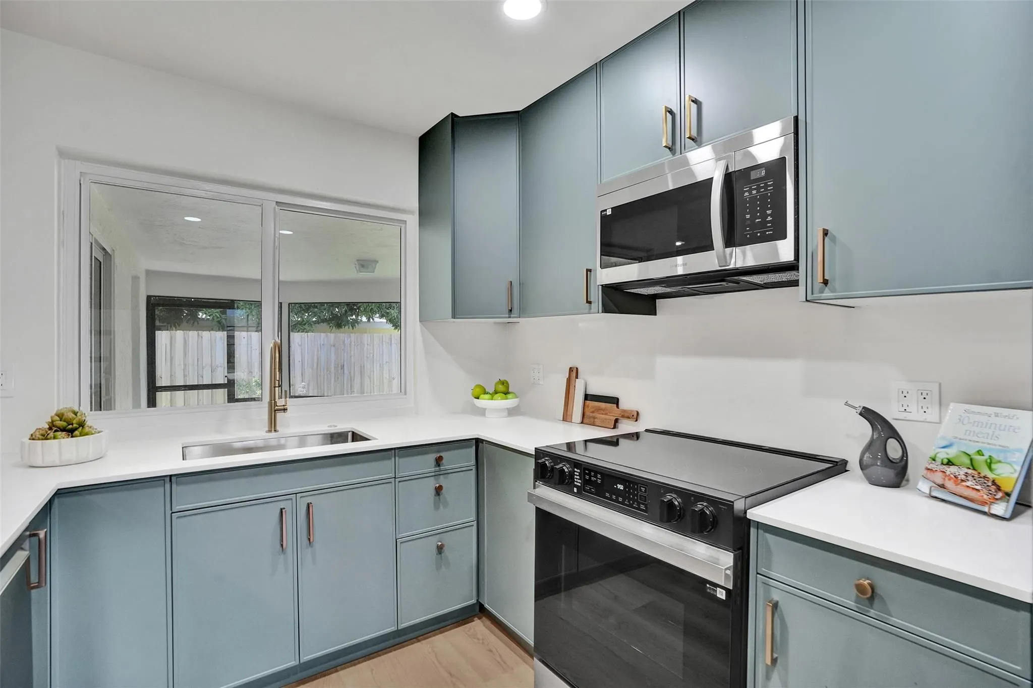 632 Ibis Dr