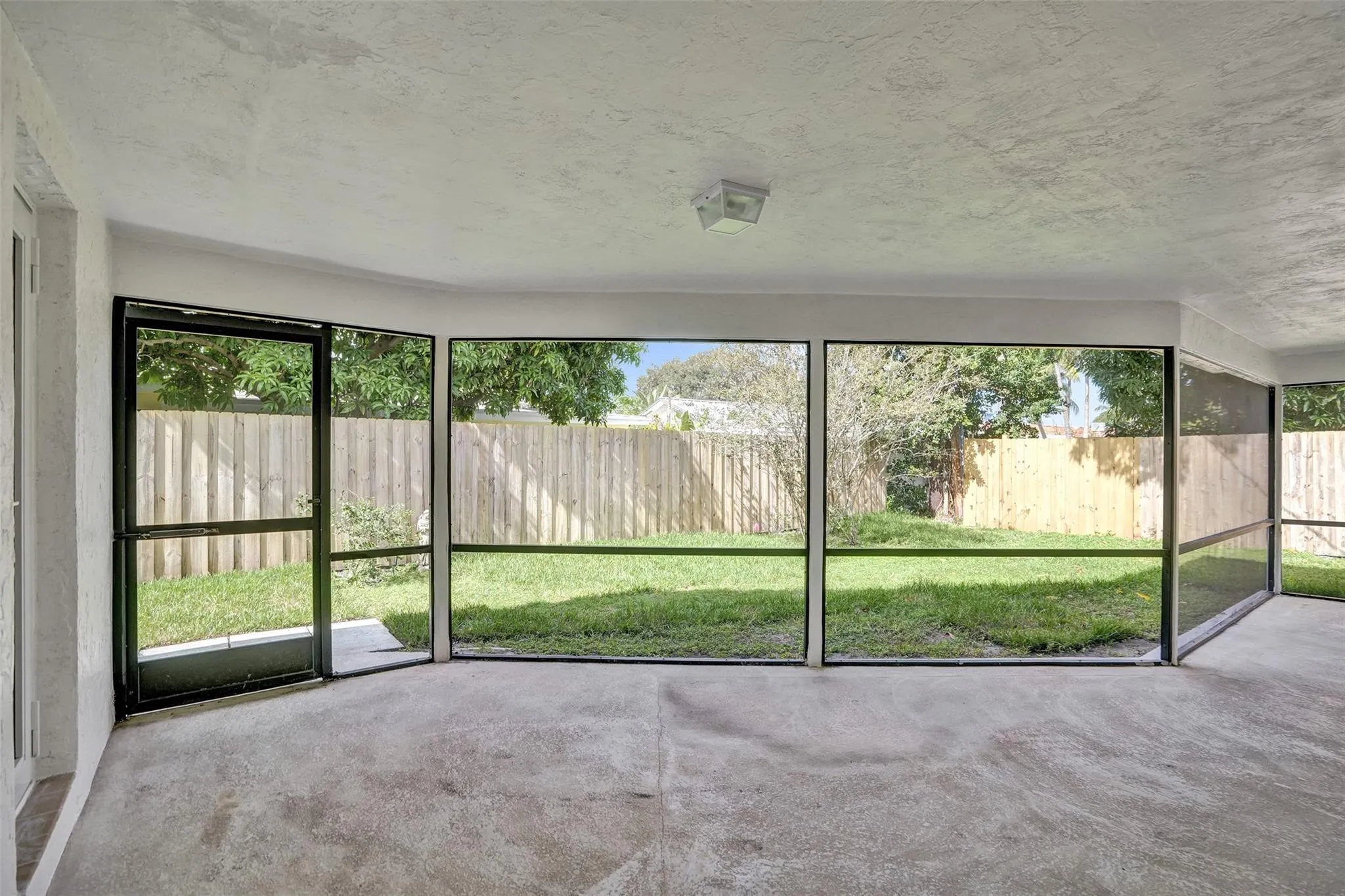 632 Ibis Dr