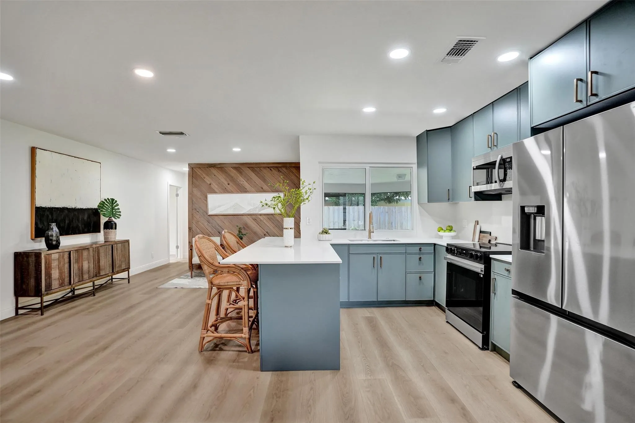 632 Ibis Dr