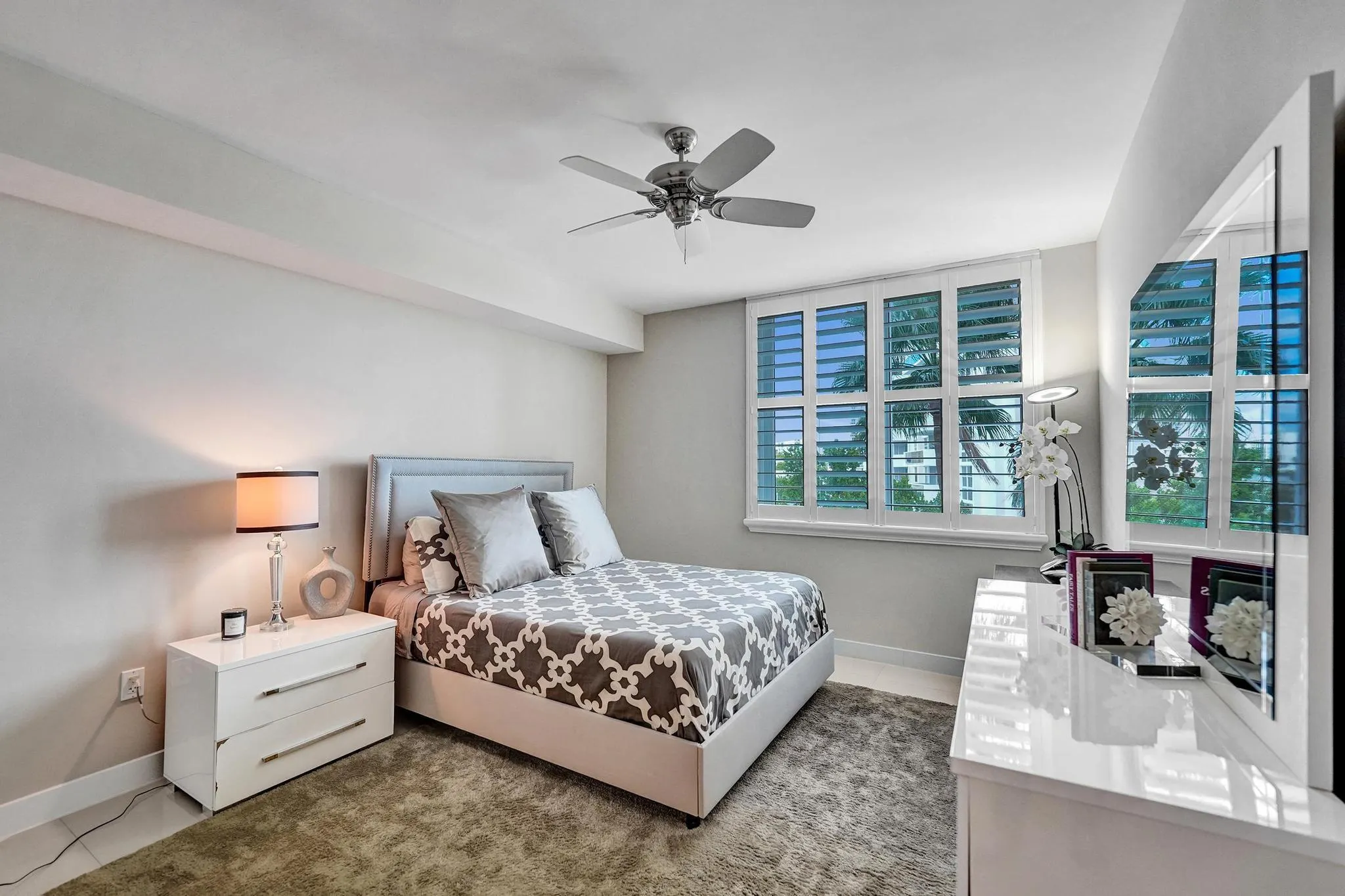 2831 N Ocean Blvd, #303N