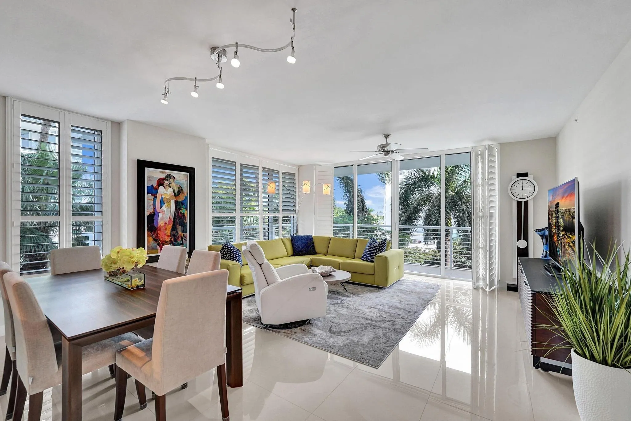 2831 N Ocean Blvd, #303N