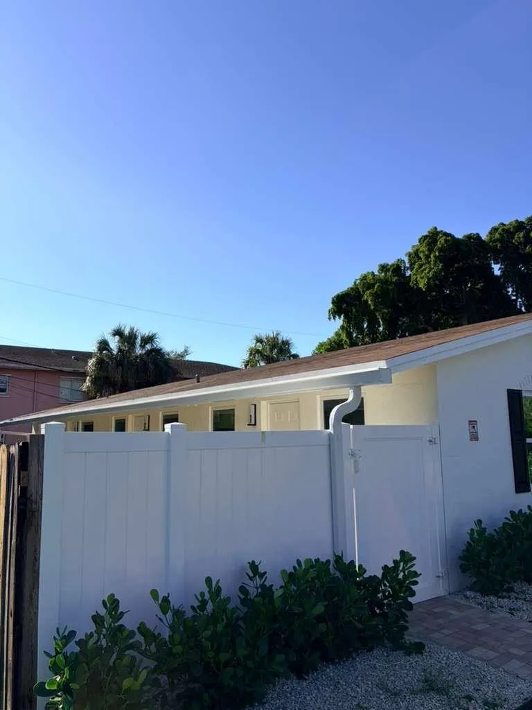 334 SW Avondale Dr, #3