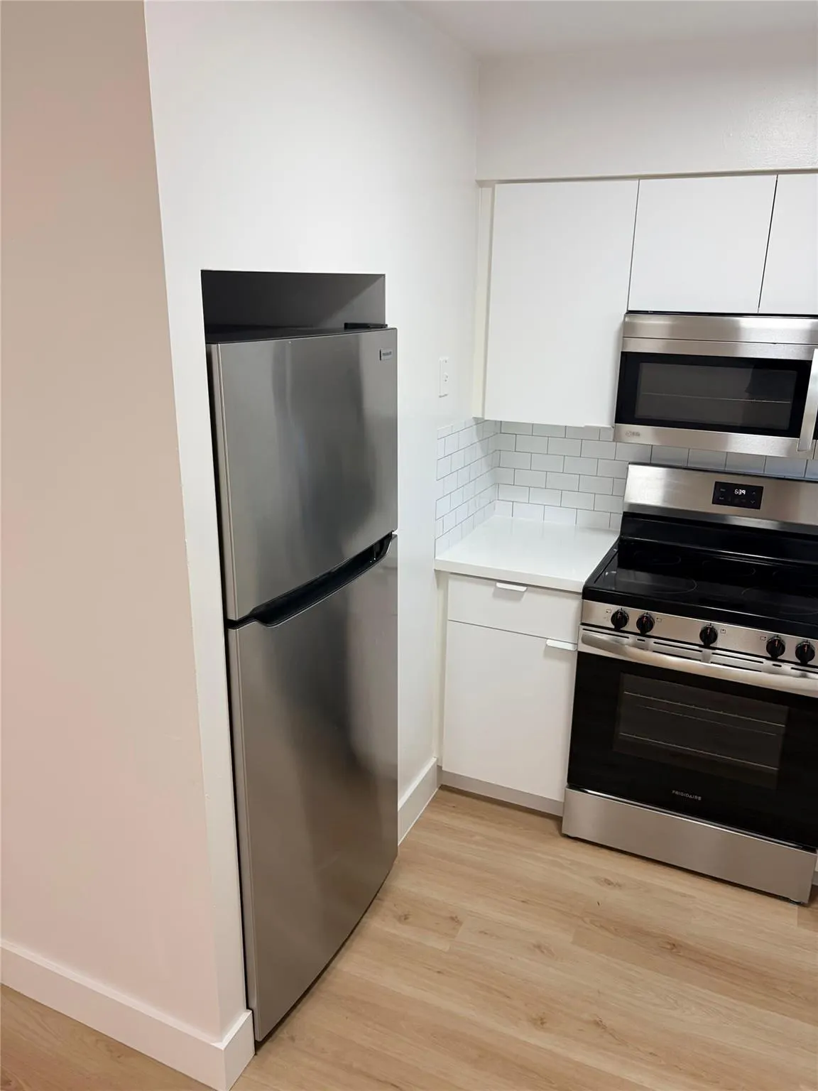 334 SW Avondale Dr, #3