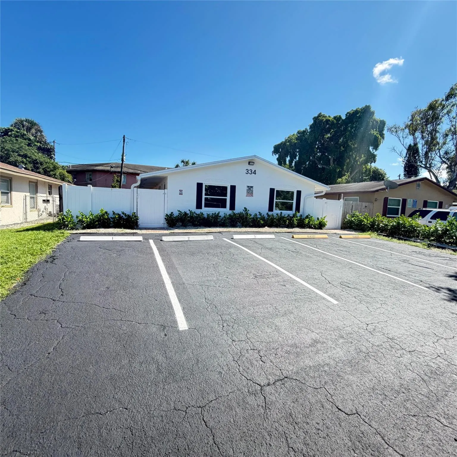 334 SW Avondale Dr, #3