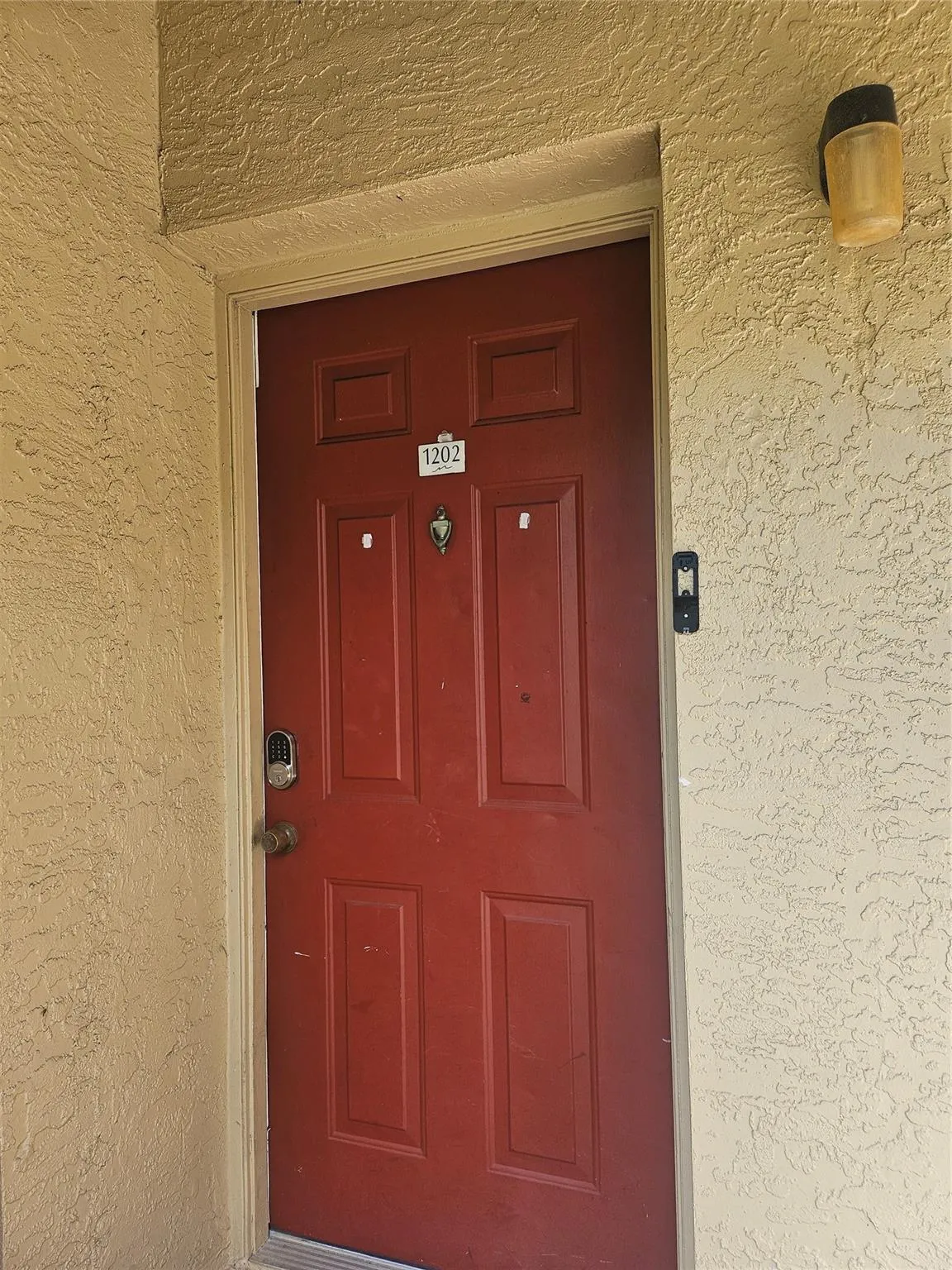 4831 Via Palm Lks, #1202