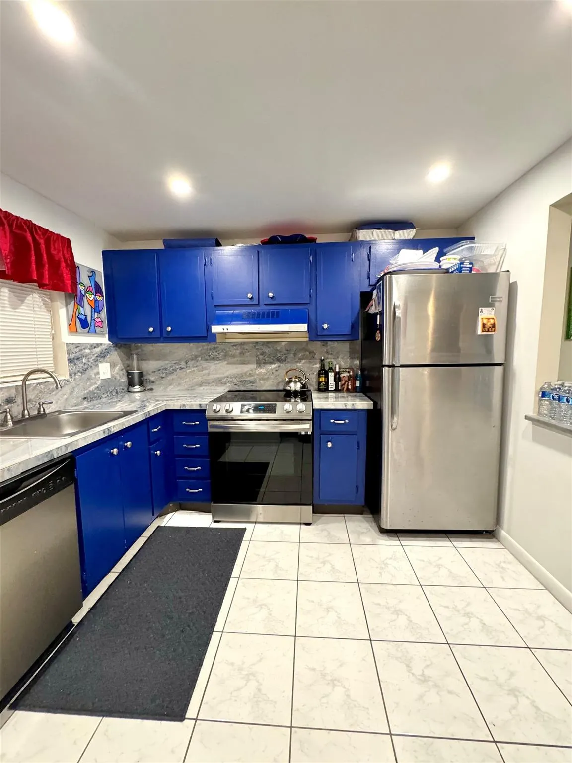 610 Tennis Club Dr, #105