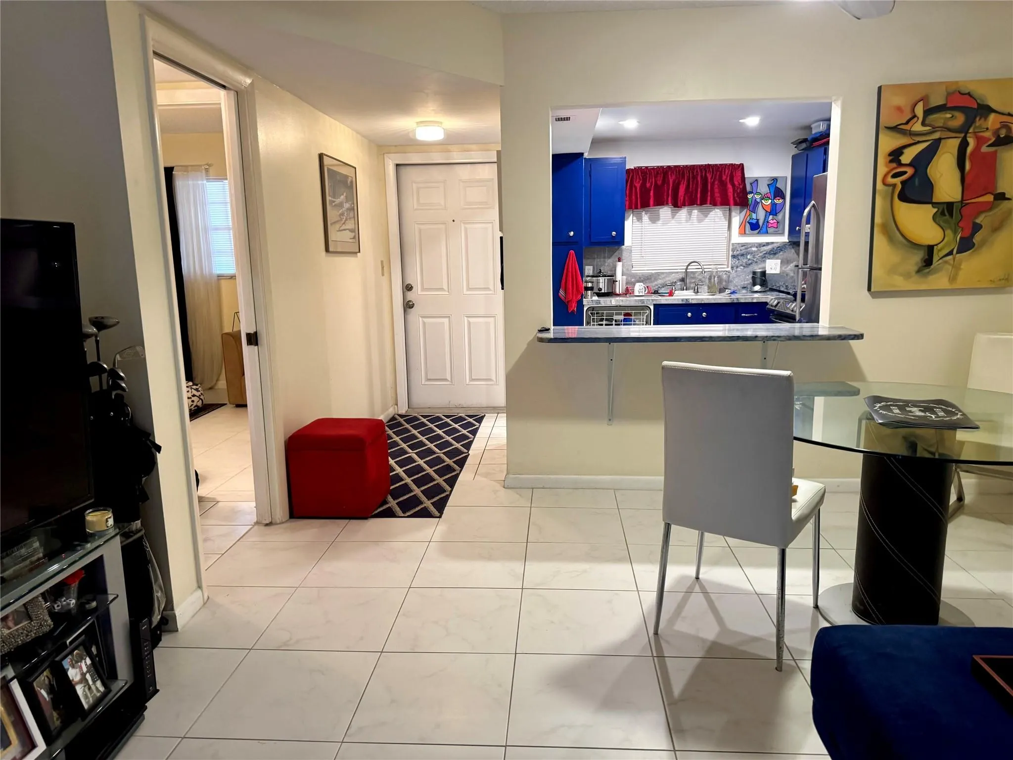 610 Tennis Club Dr, #105