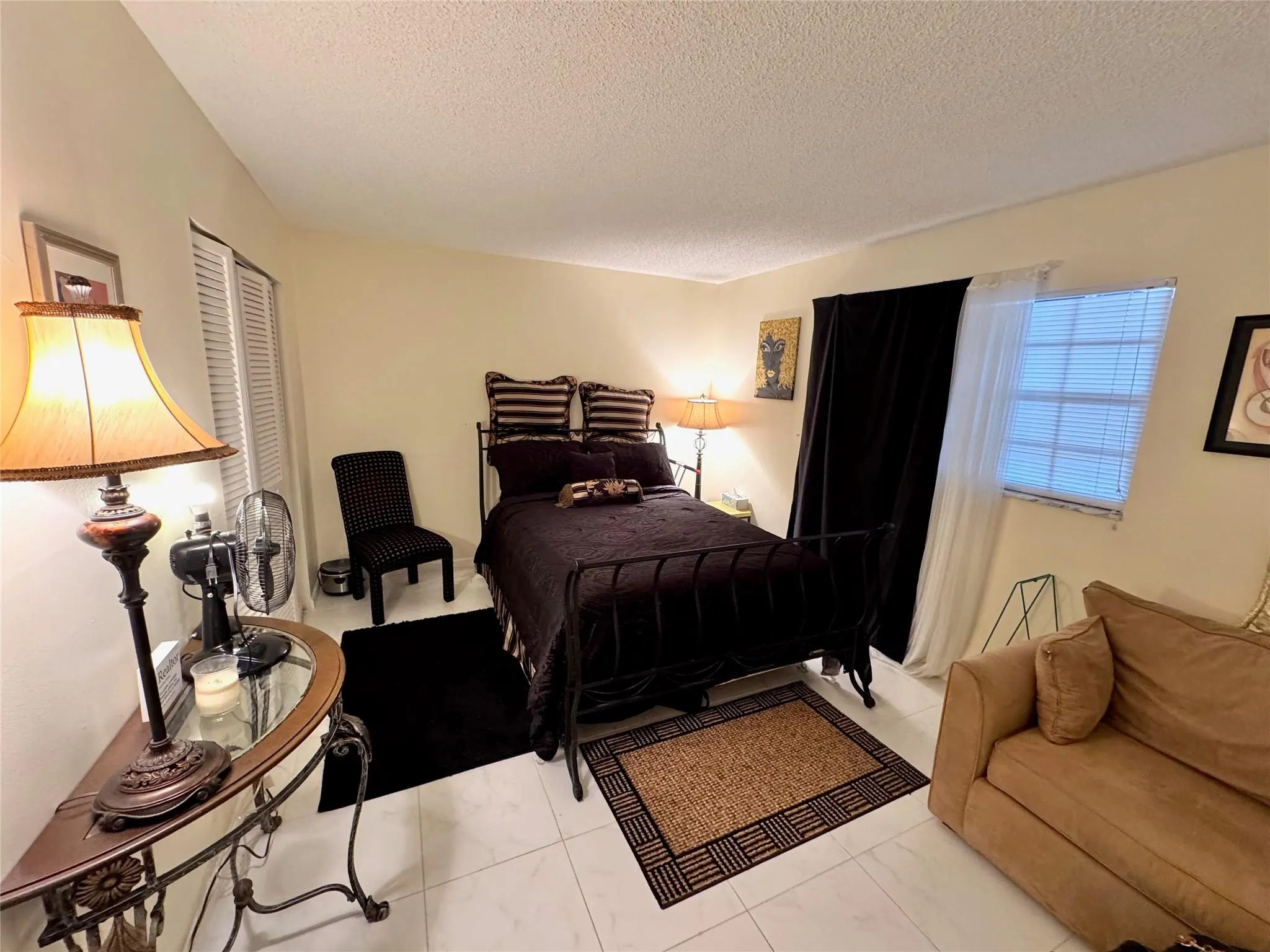 610 Tennis Club Dr, #105