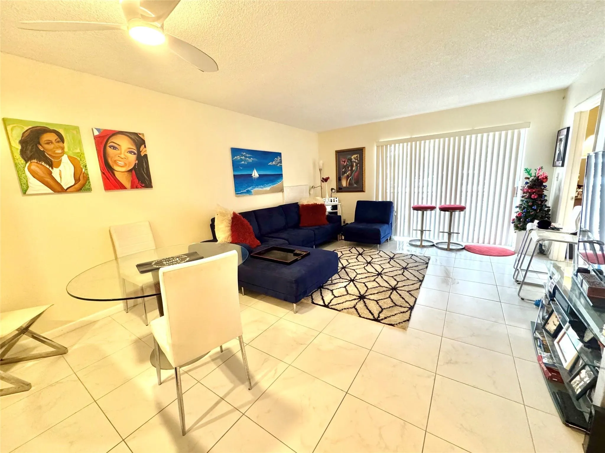 610 Tennis Club Dr, #105