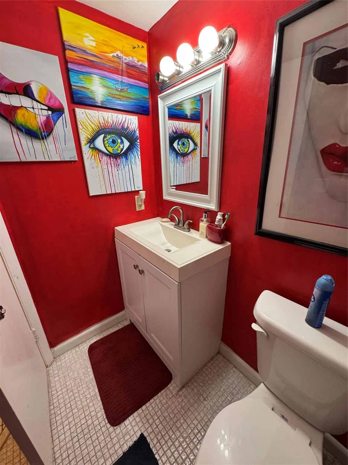610 Tennis Club Dr, #105