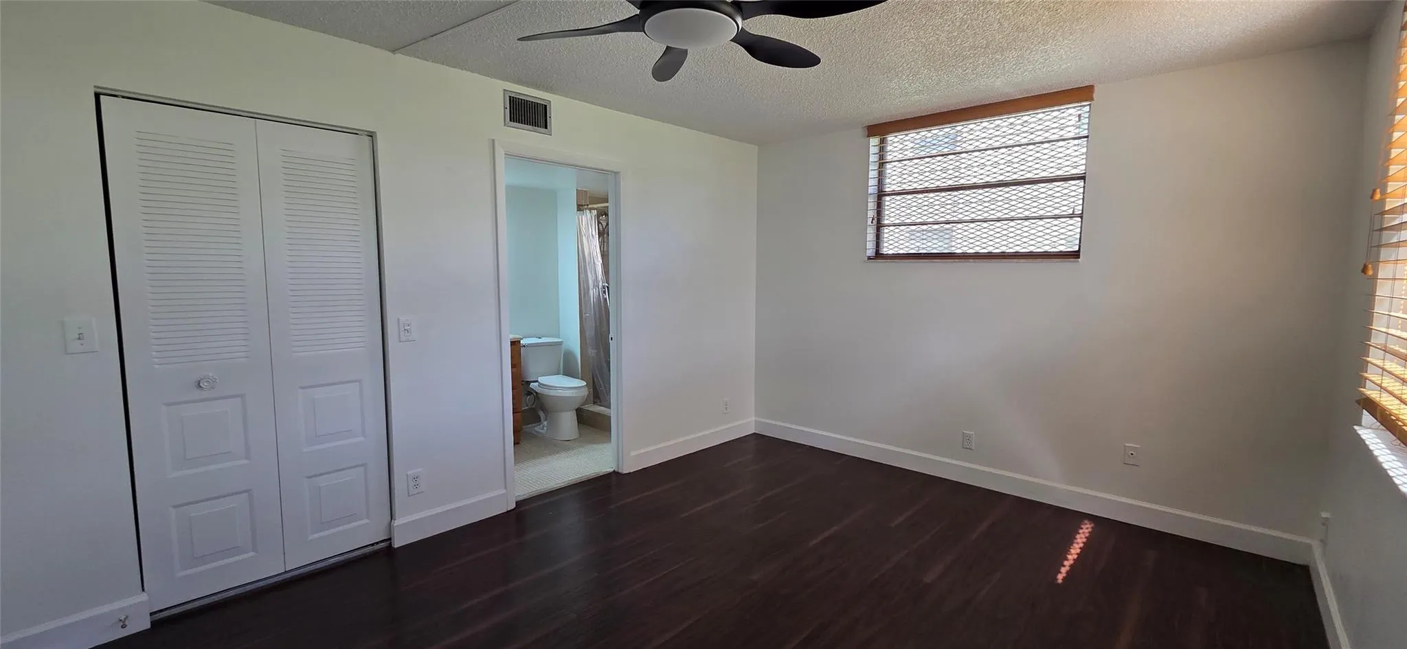 7350 NW 18th St, #101
