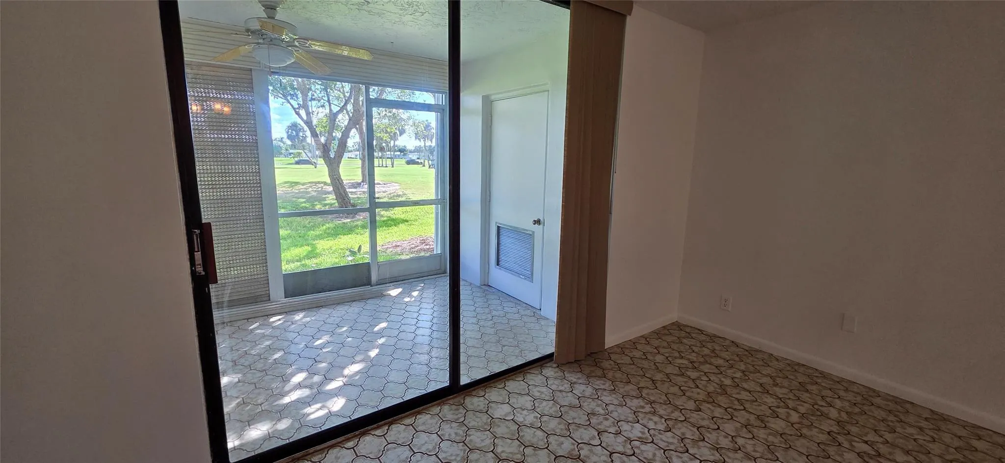 7350 NW 18th St, #101