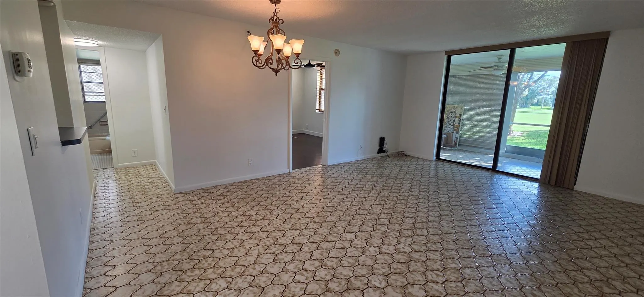 7350 NW 18th St, #101