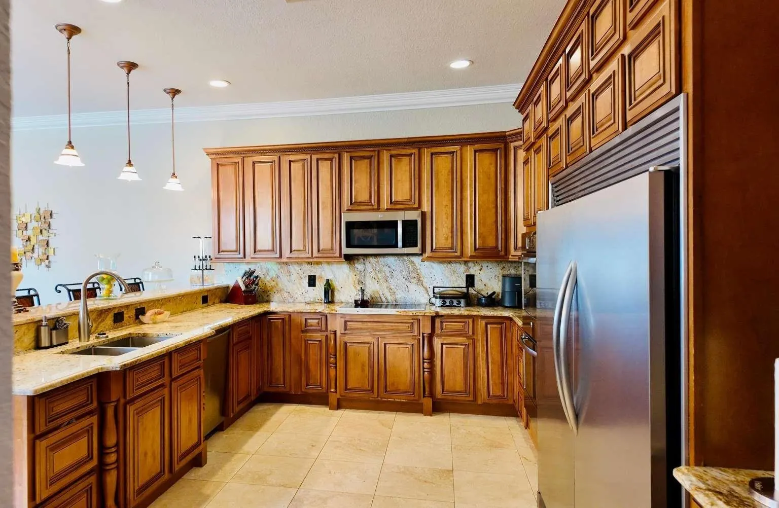 8816 Club Estates Way