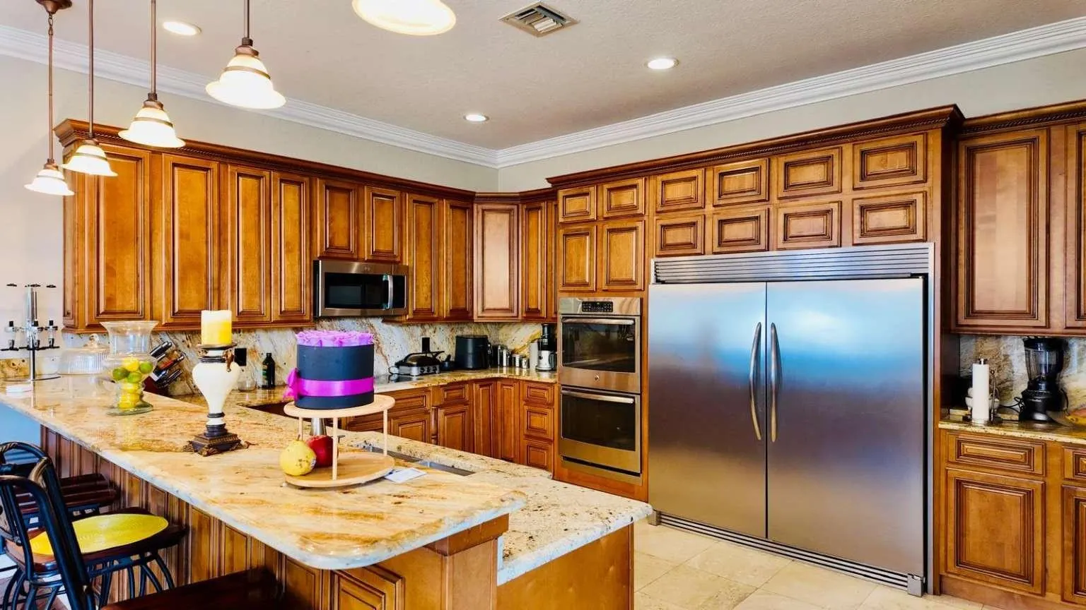 8816 Club Estates Way