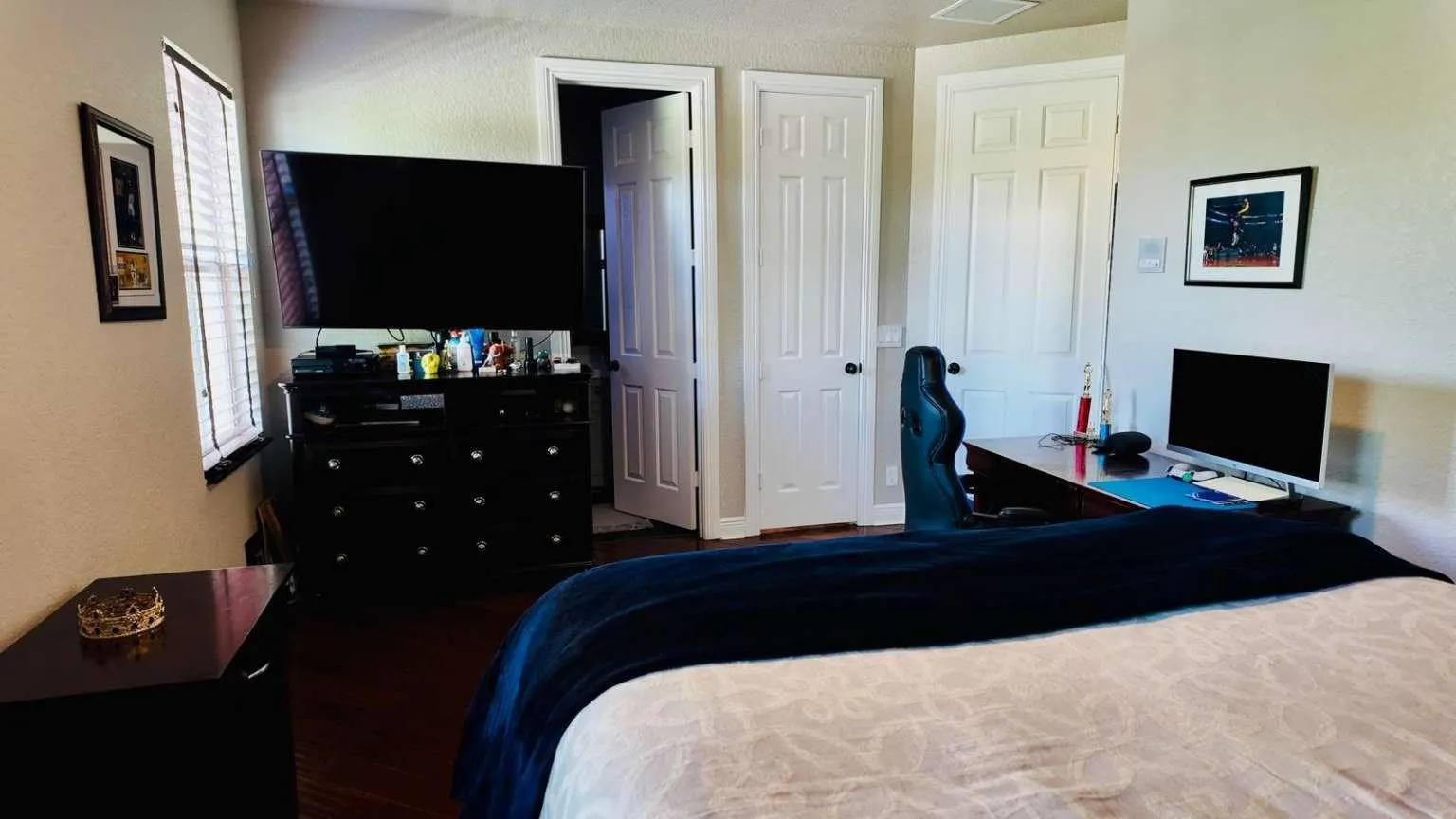 8816 Club Estates Way