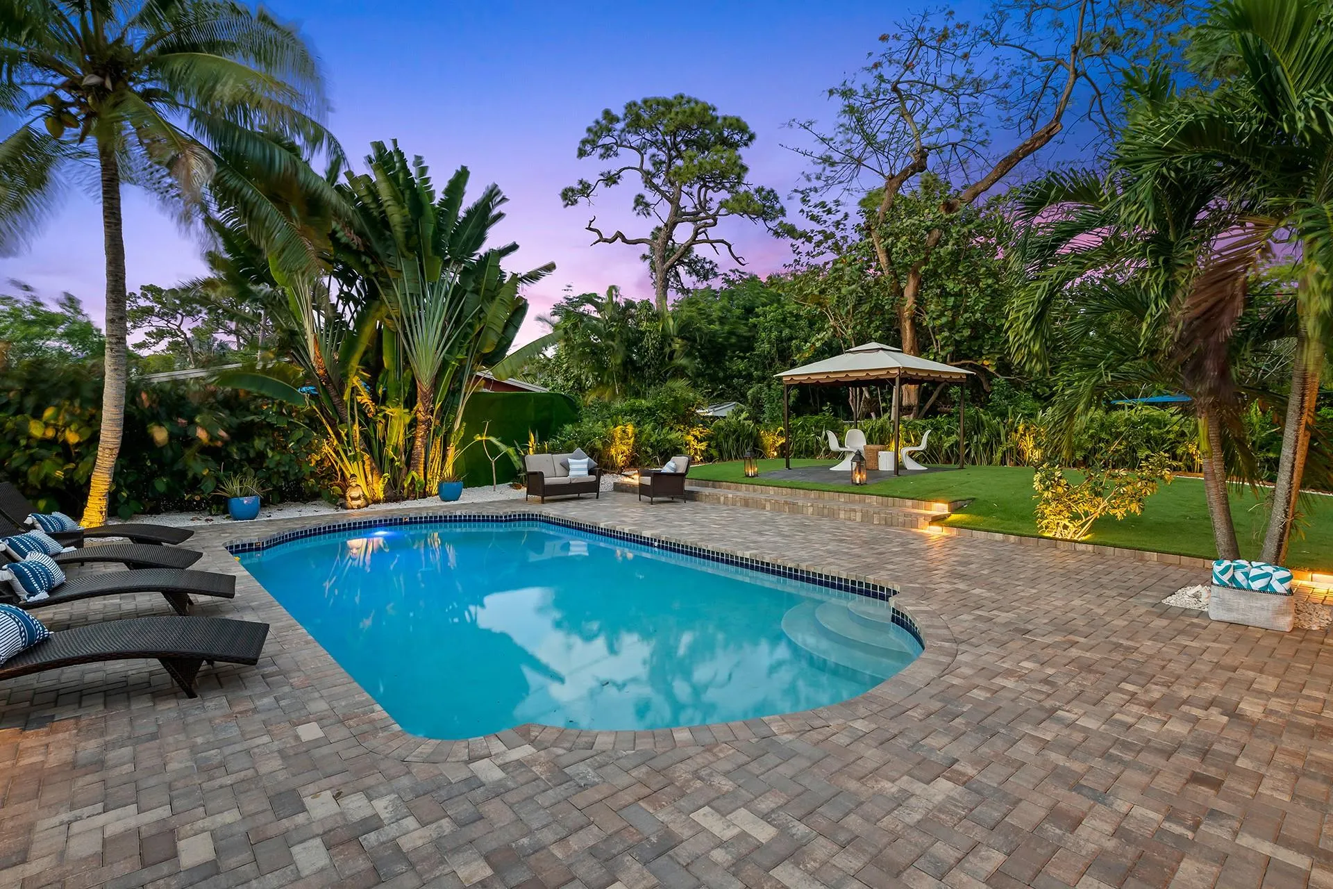 1813 SW 10th Ct