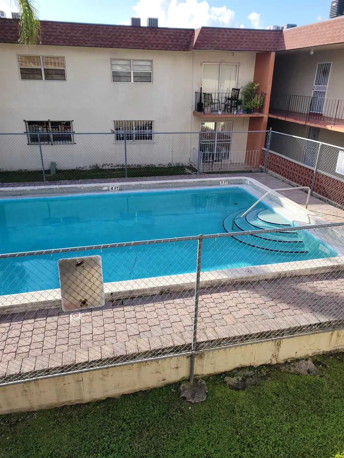 1275 W 35th St, #61B