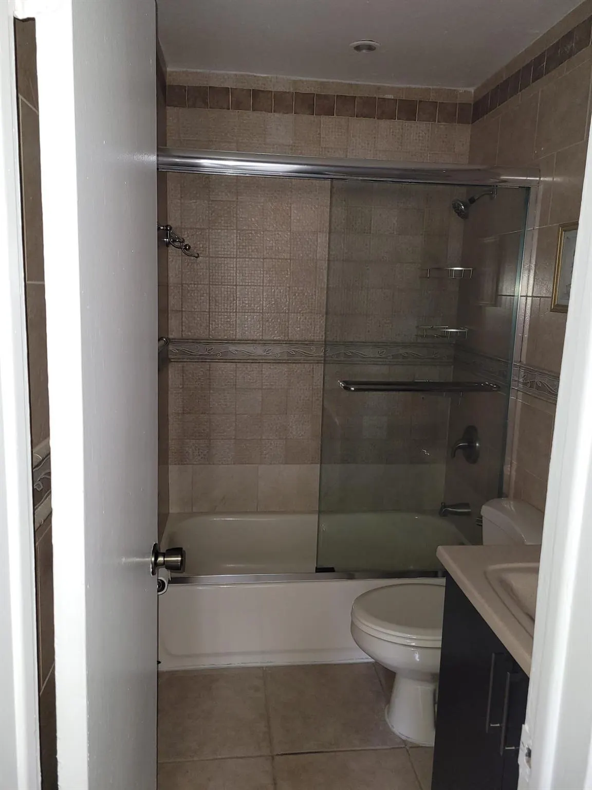 1275 W 35th St, #61B