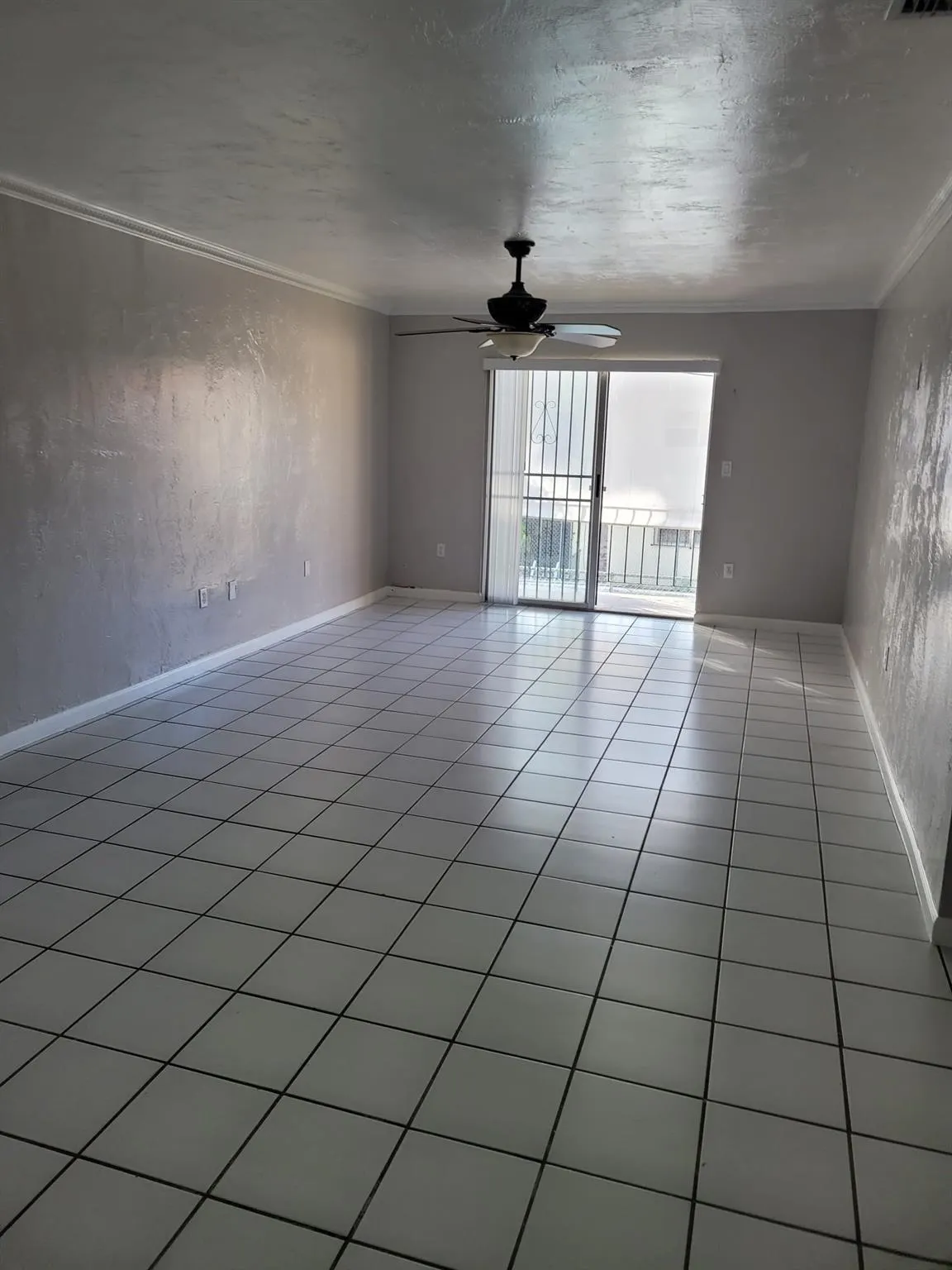 1275 W 35th St, #61B