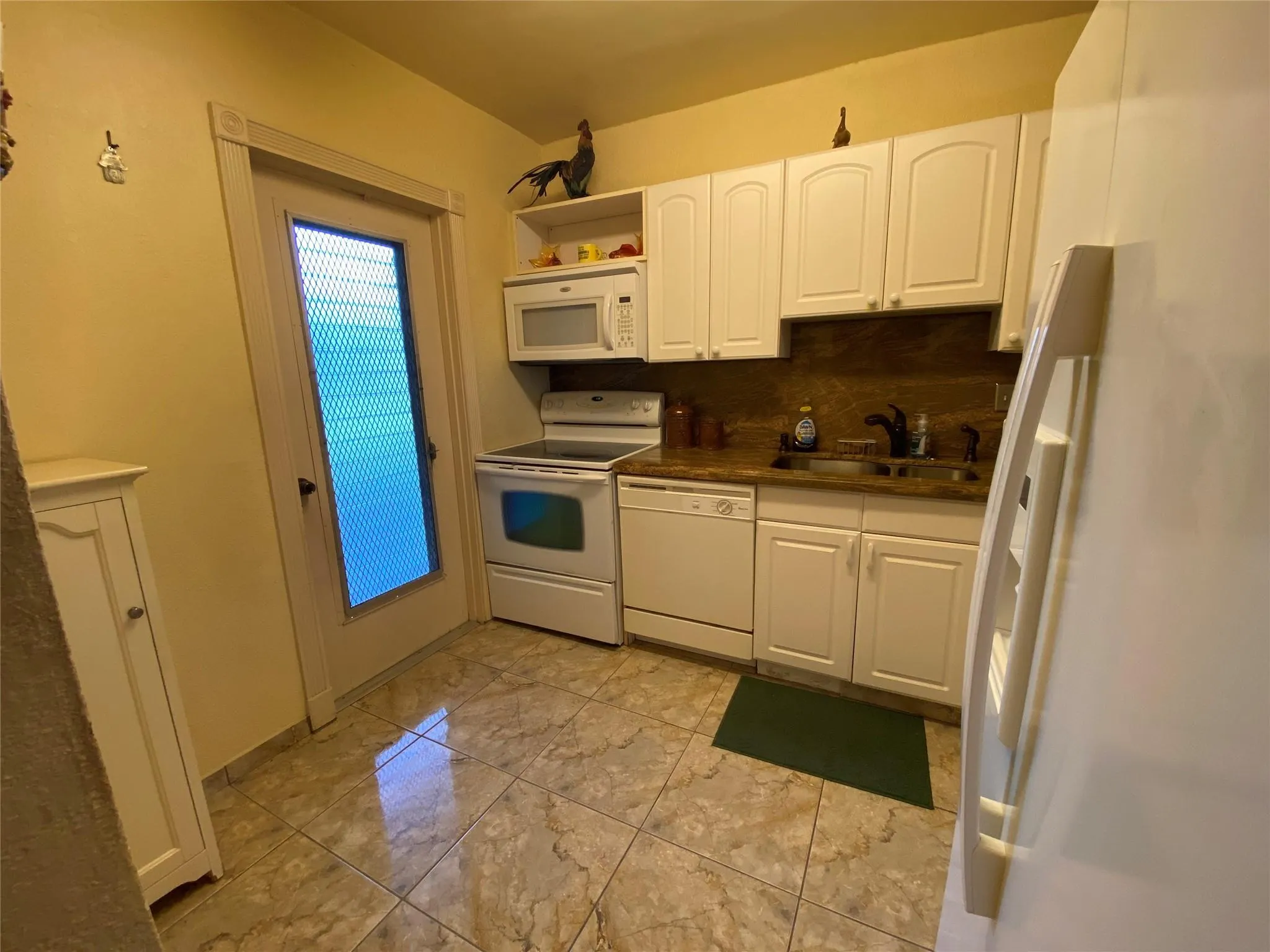 1001 Hillcrest Court, #108