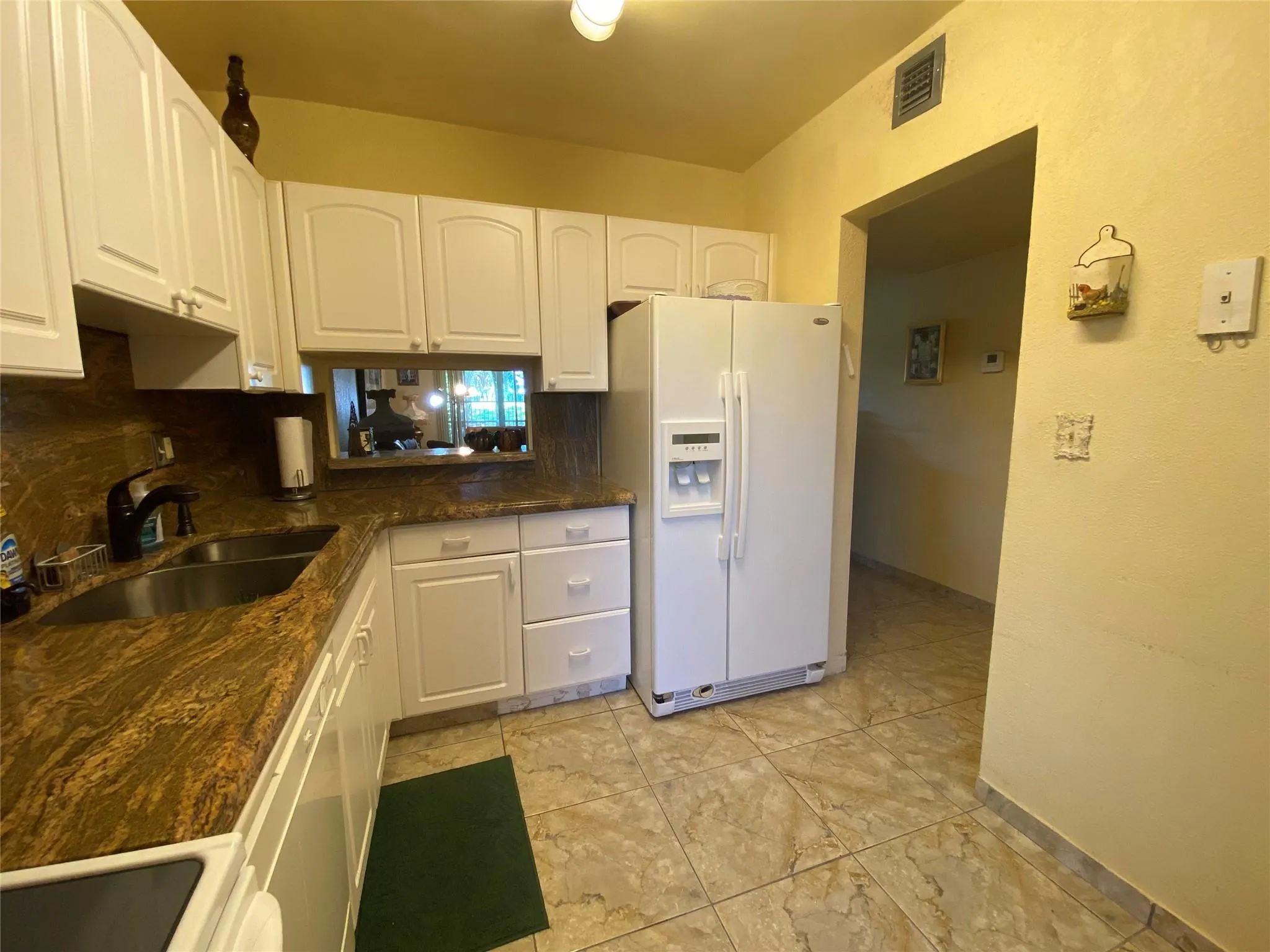 1001 Hillcrest Court, #108