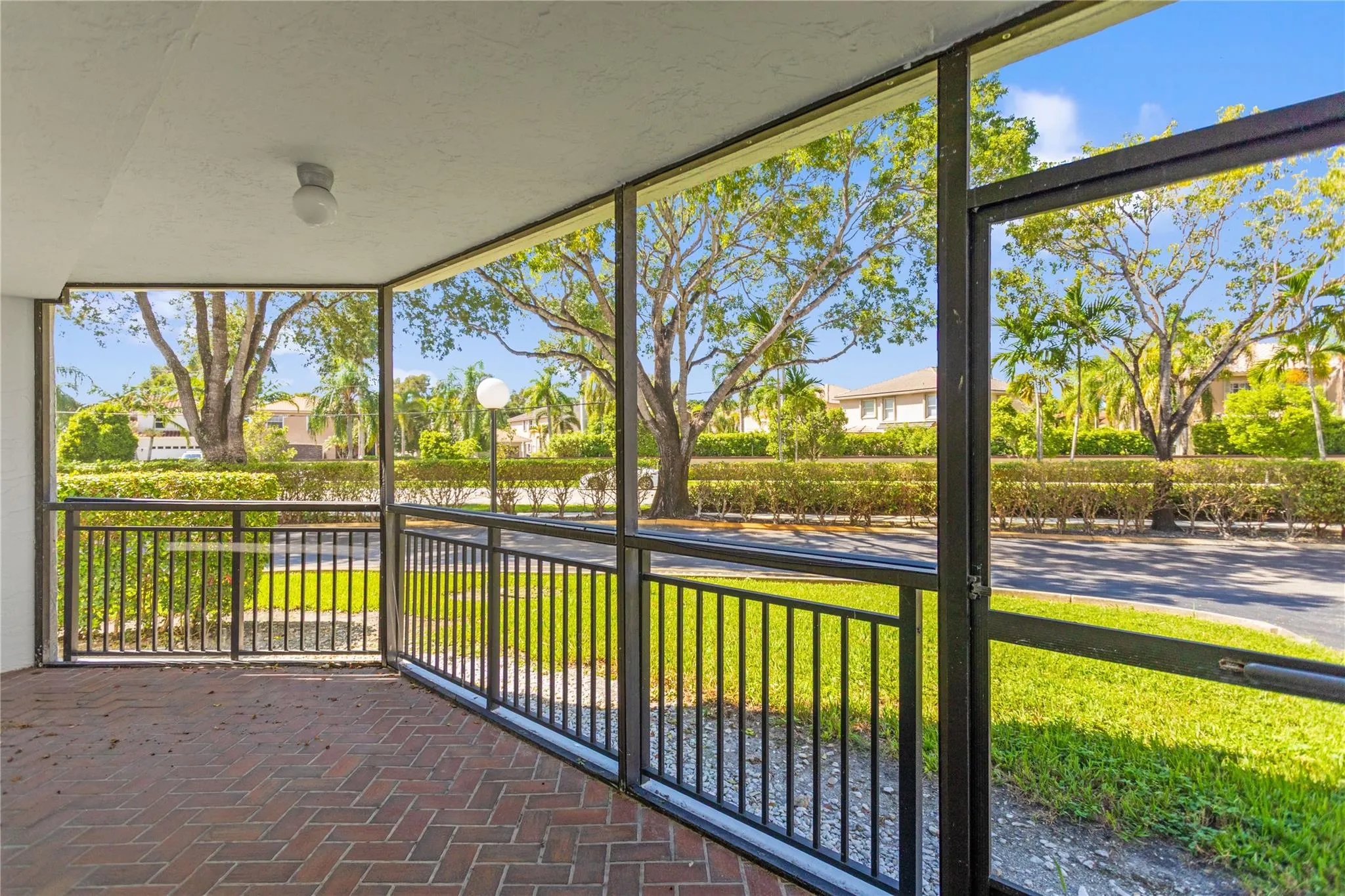 16051 Blatt Blvd, #101