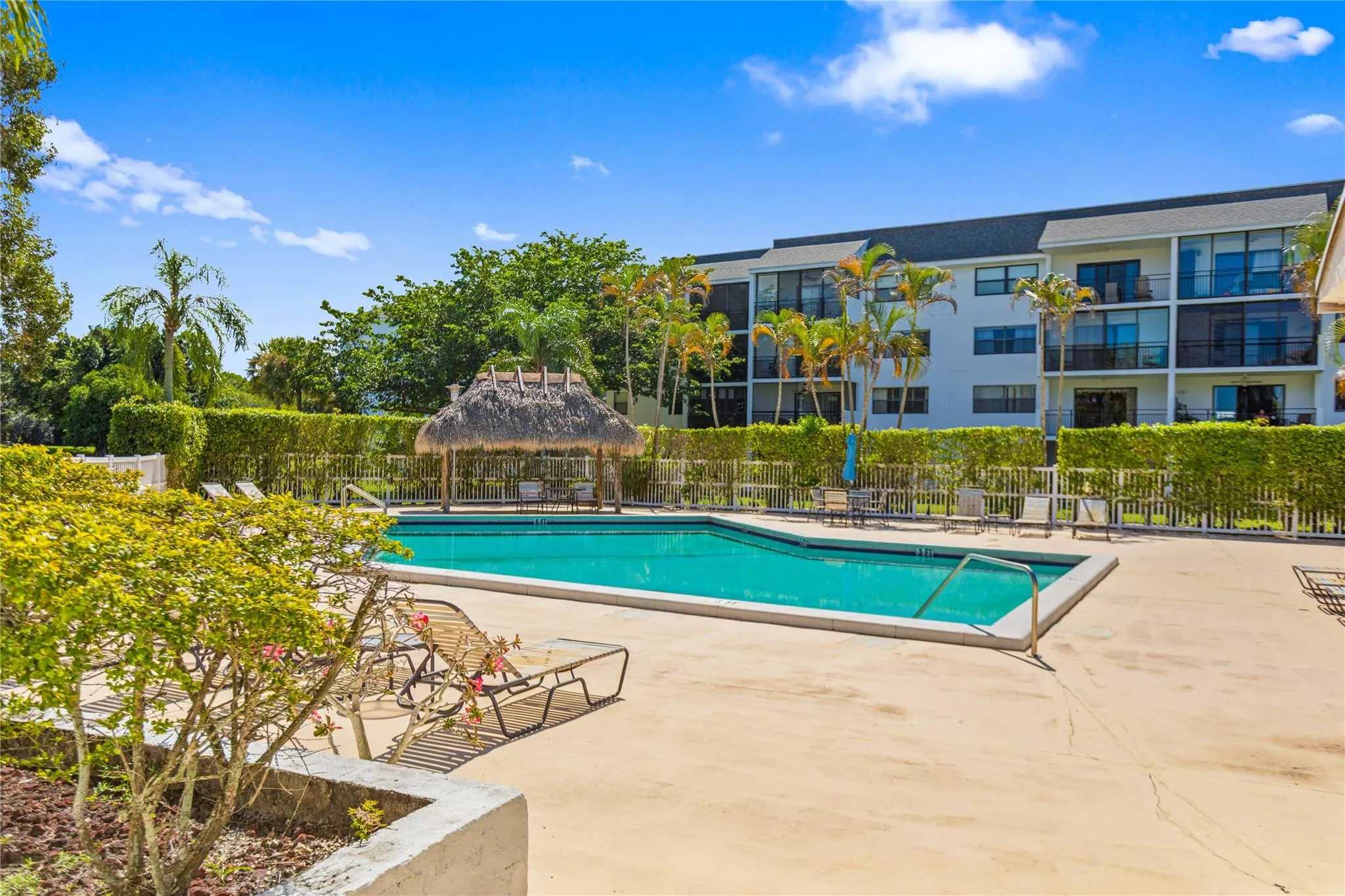 16051 Blatt Blvd, #101