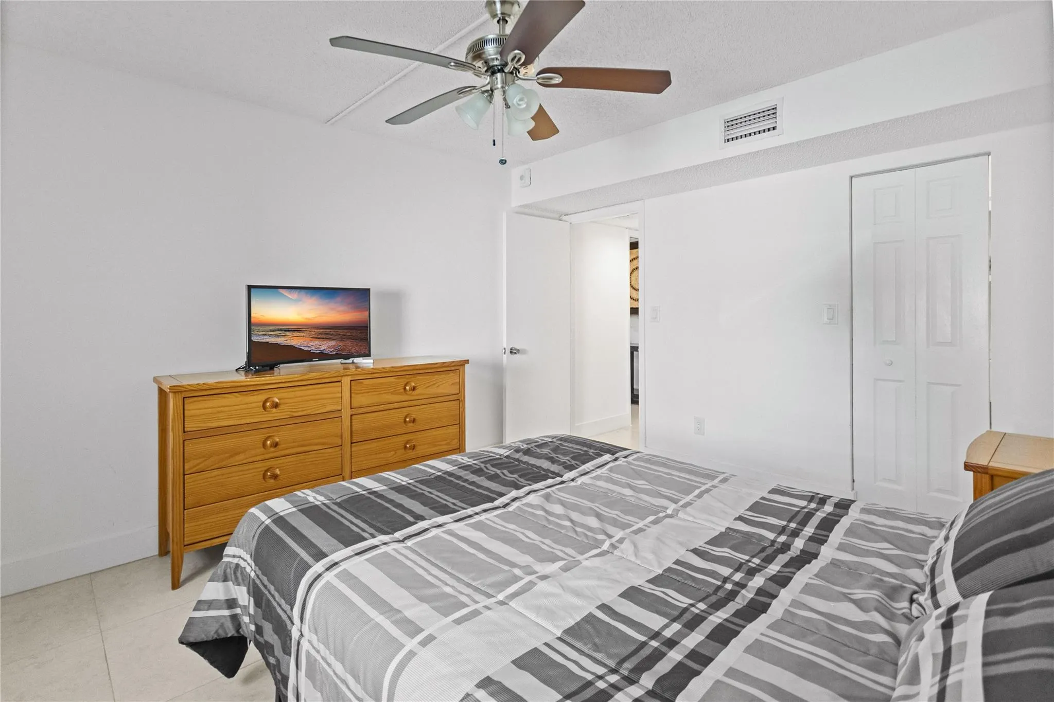 16051 Blatt Blvd, #101