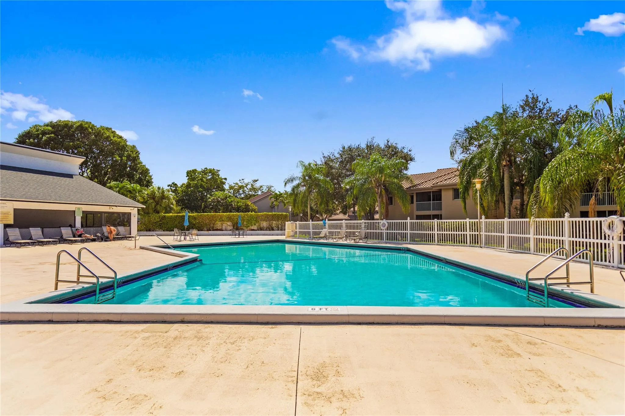 16051 Blatt Blvd, #101