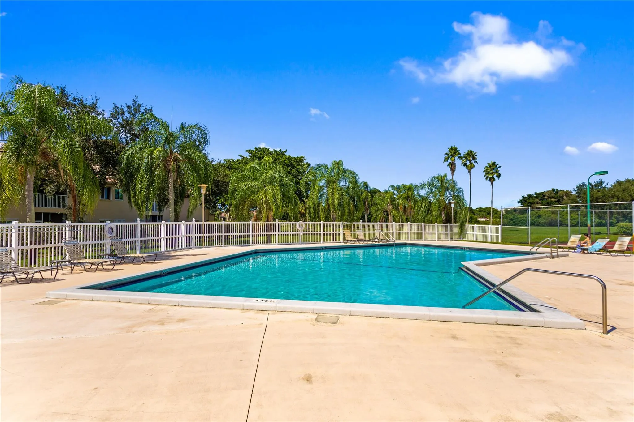 16051 Blatt Blvd, #101
