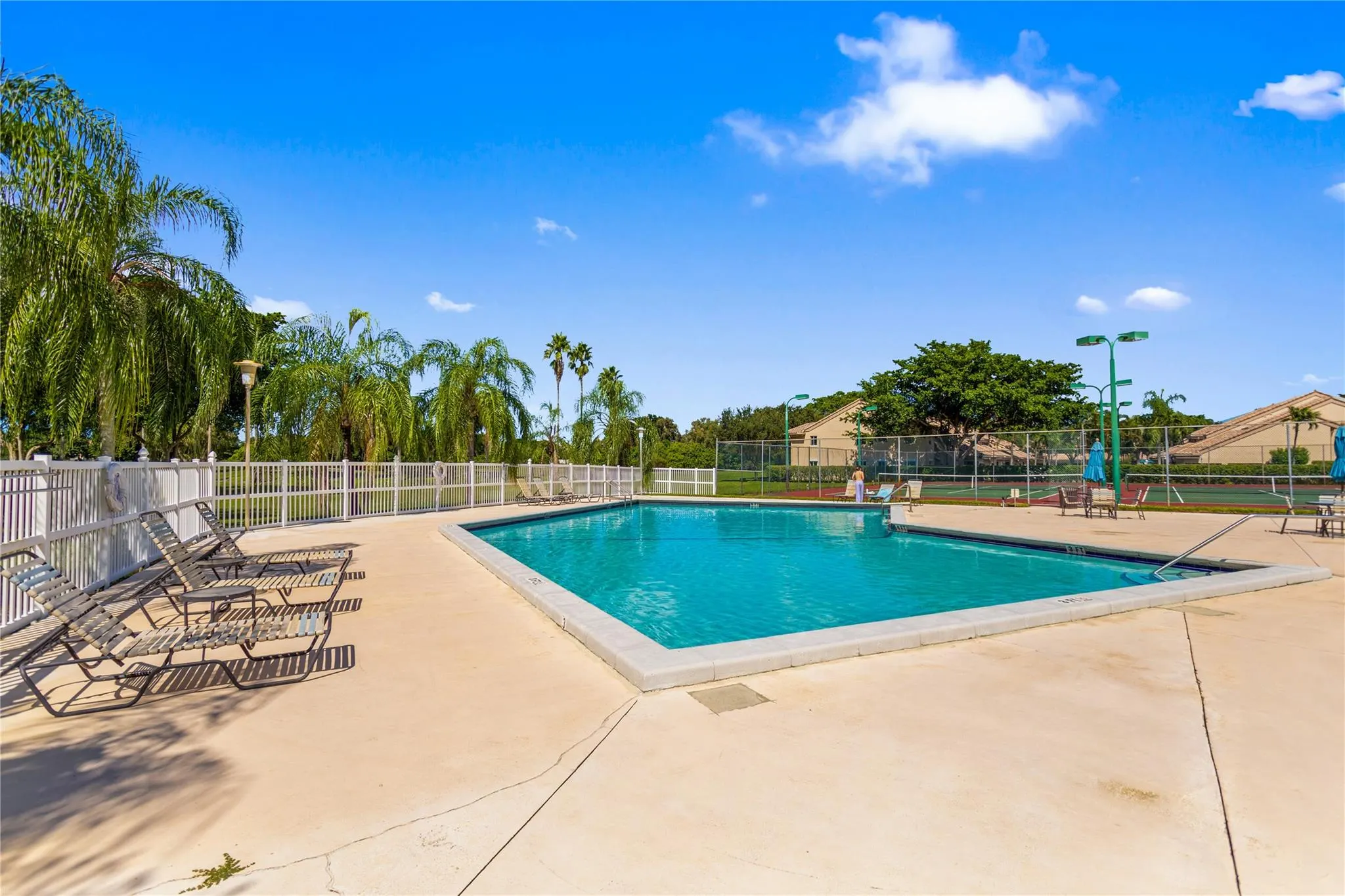 16051 Blatt Blvd, #101