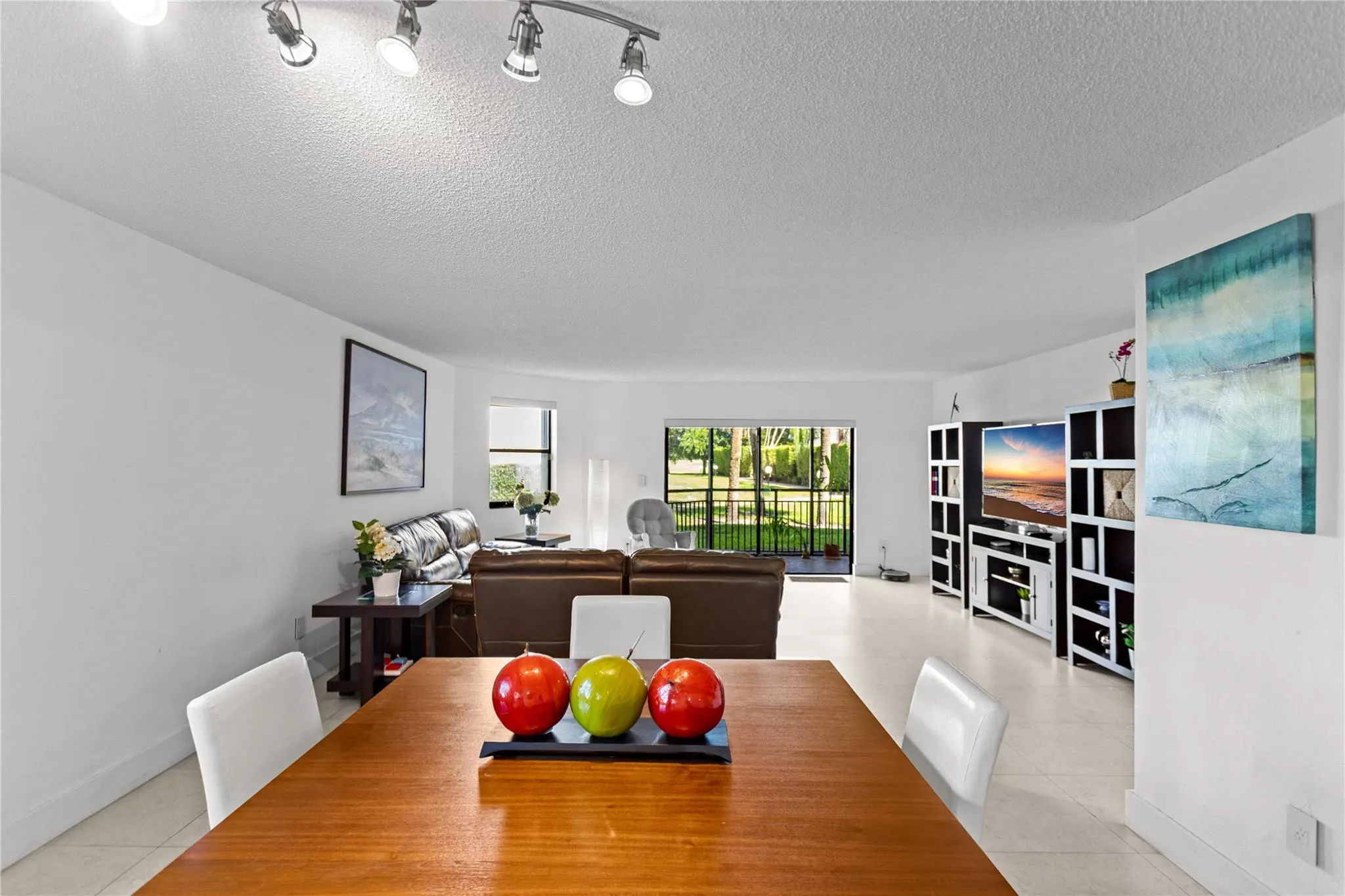16051 Blatt Blvd, #101