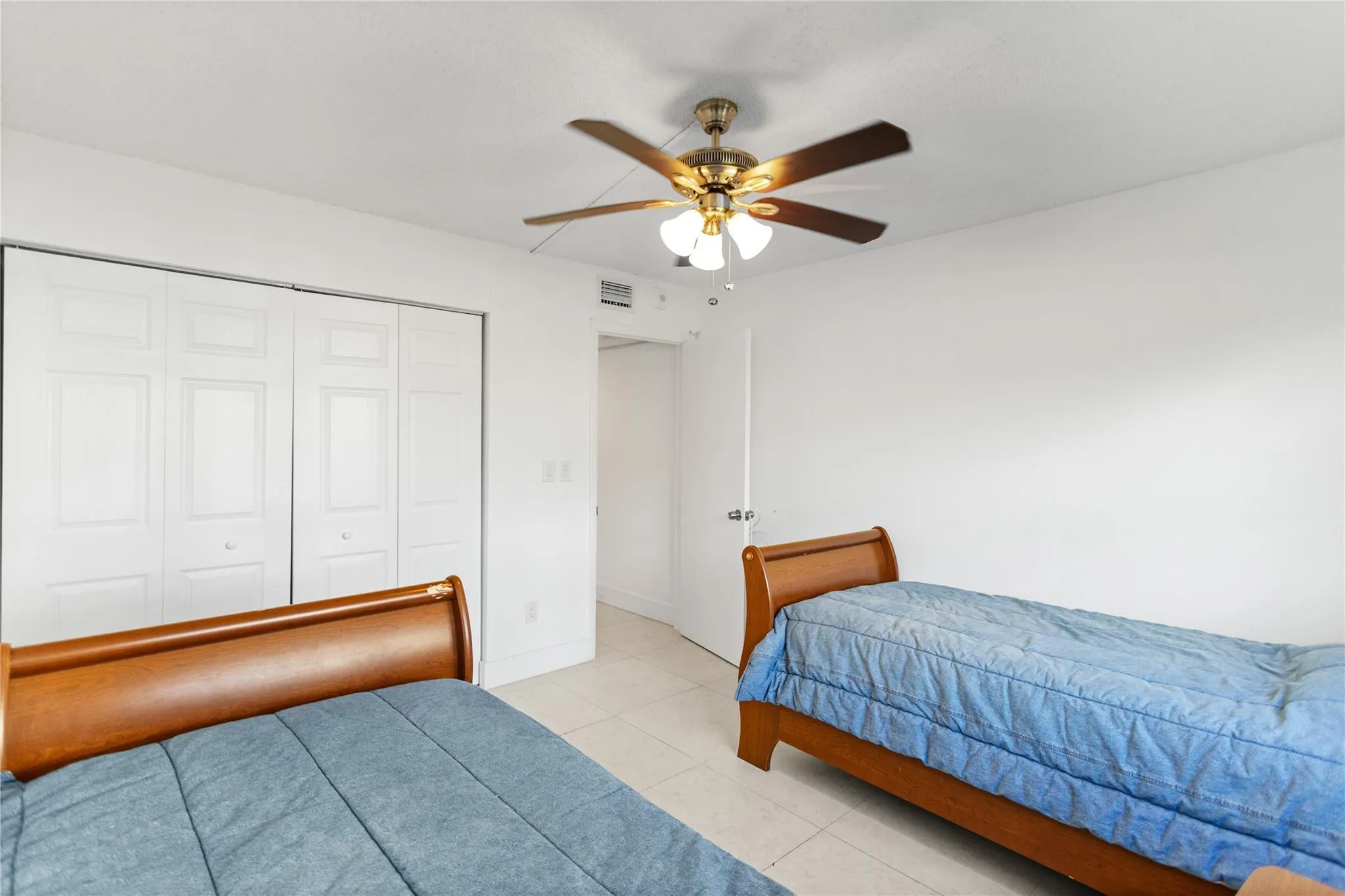 16051 Blatt Blvd, #101