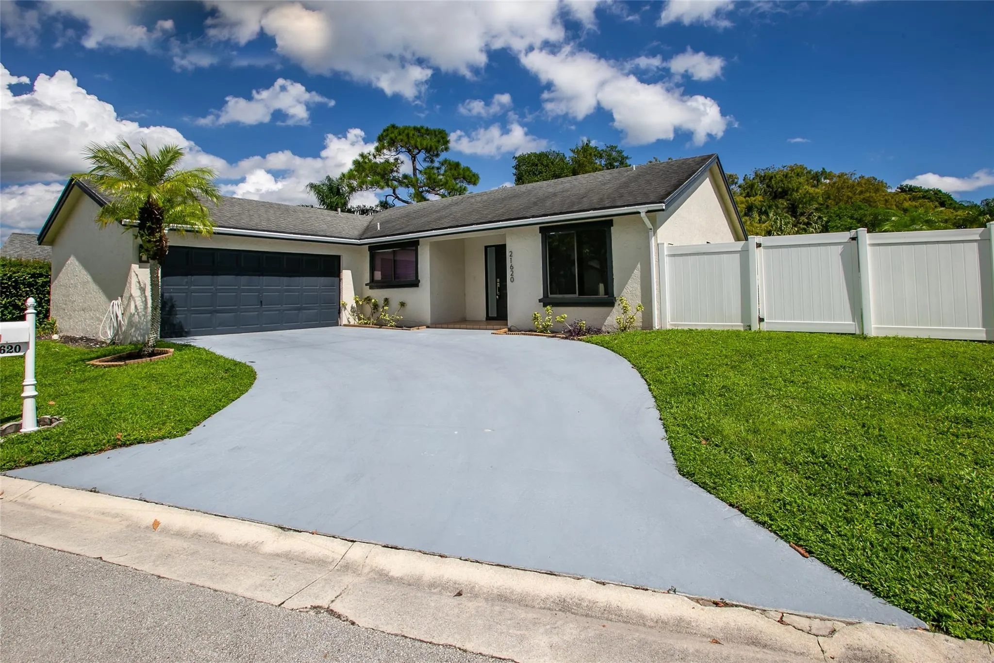 21620 Yellowstone Park Dr