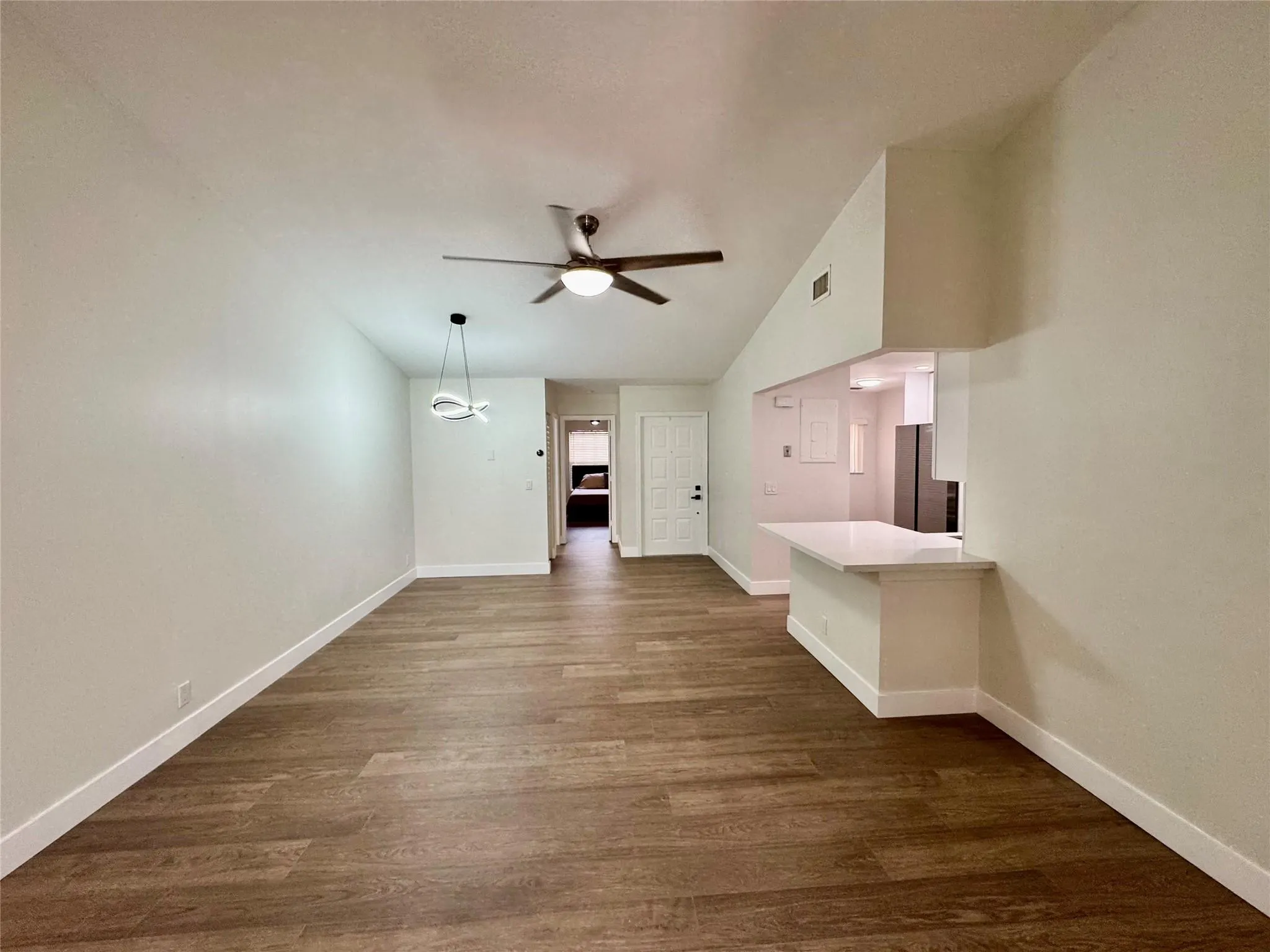 84 Centennial Ct
