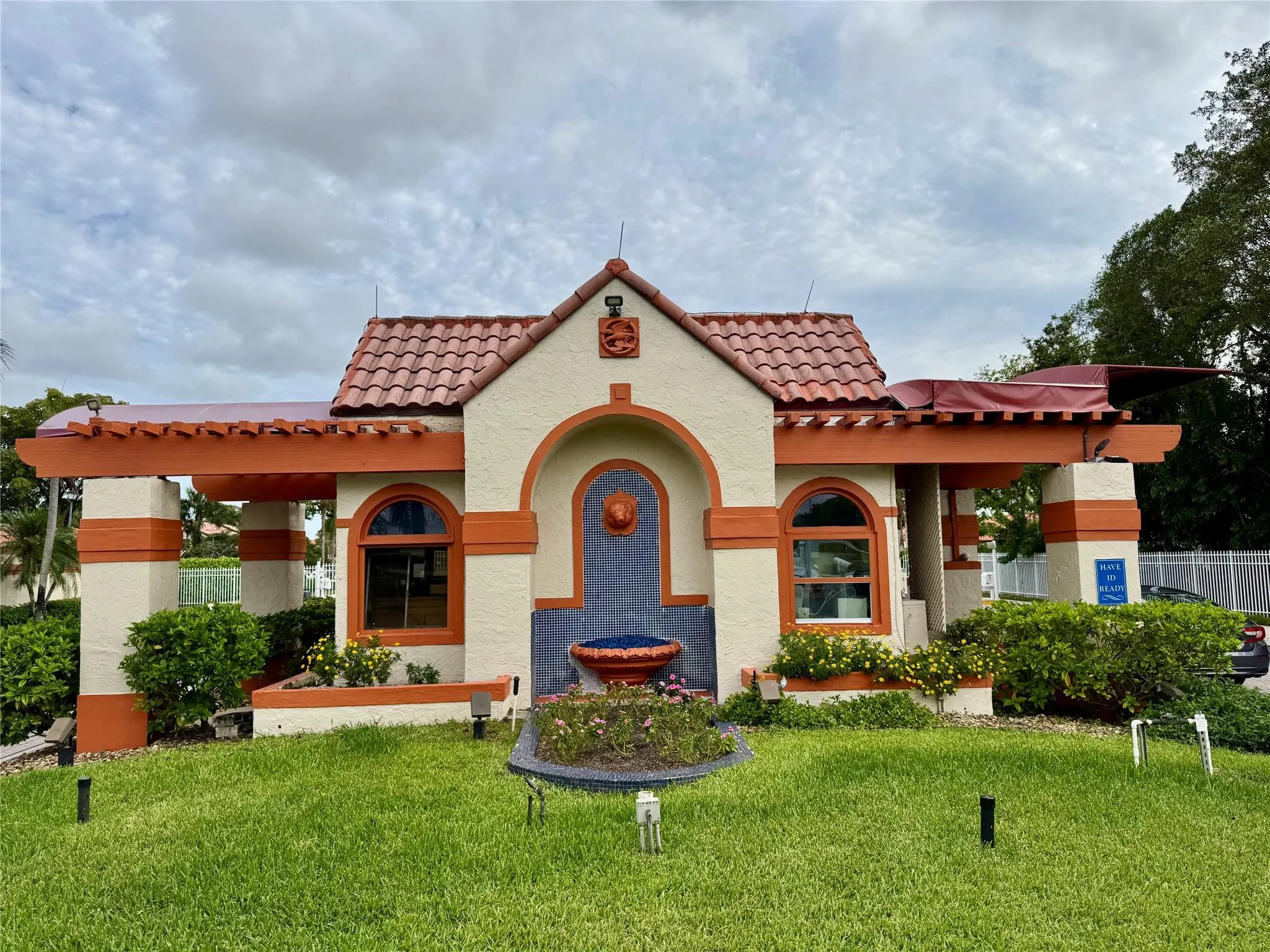 84 Centennial Ct