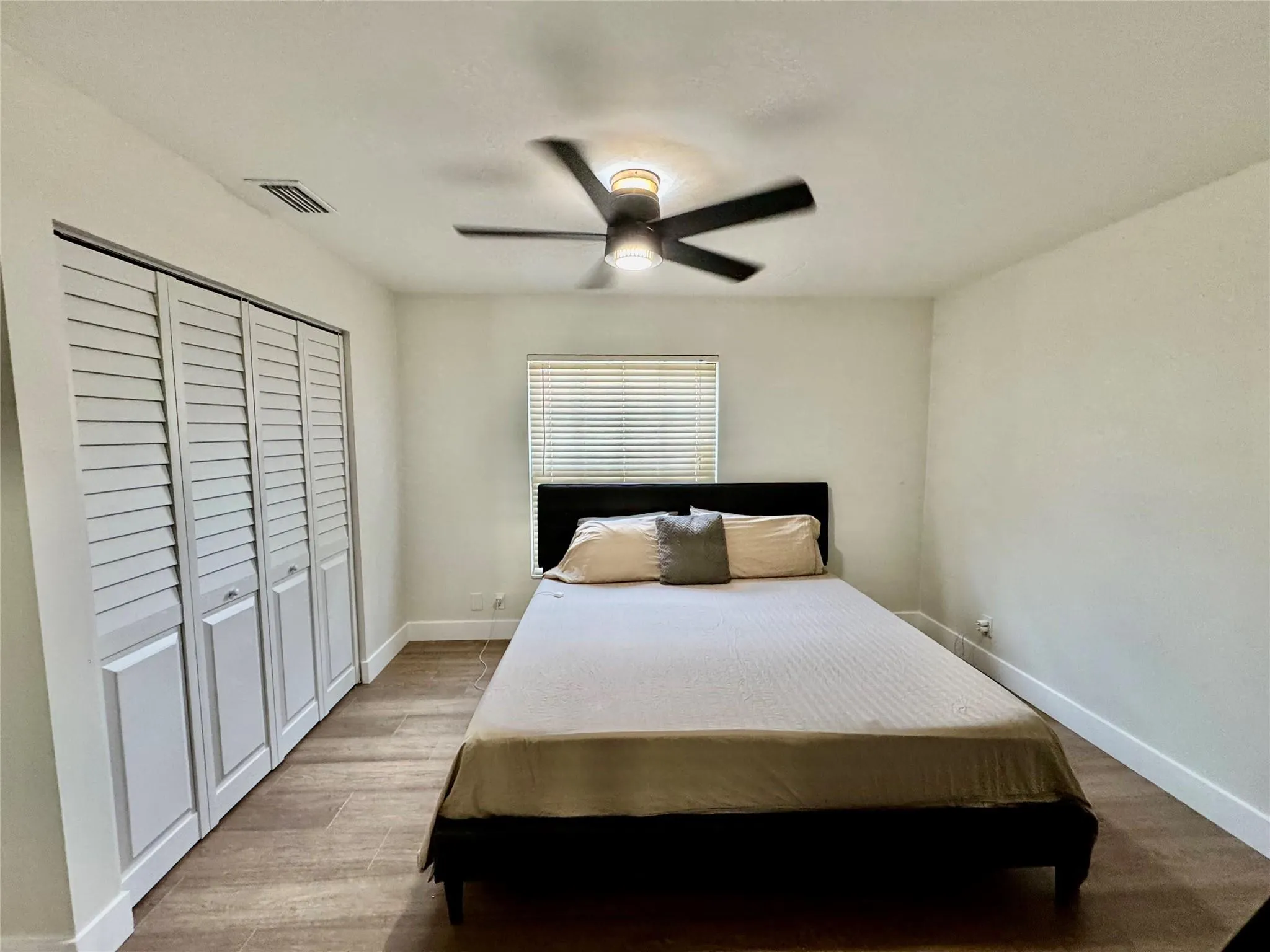 84 Centennial Ct