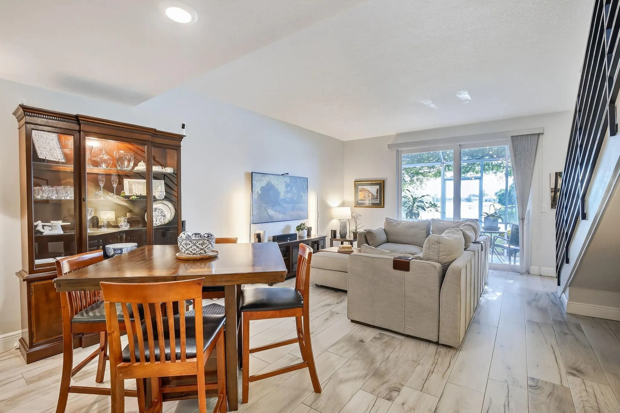 1291 Sorrento Dr, #1291