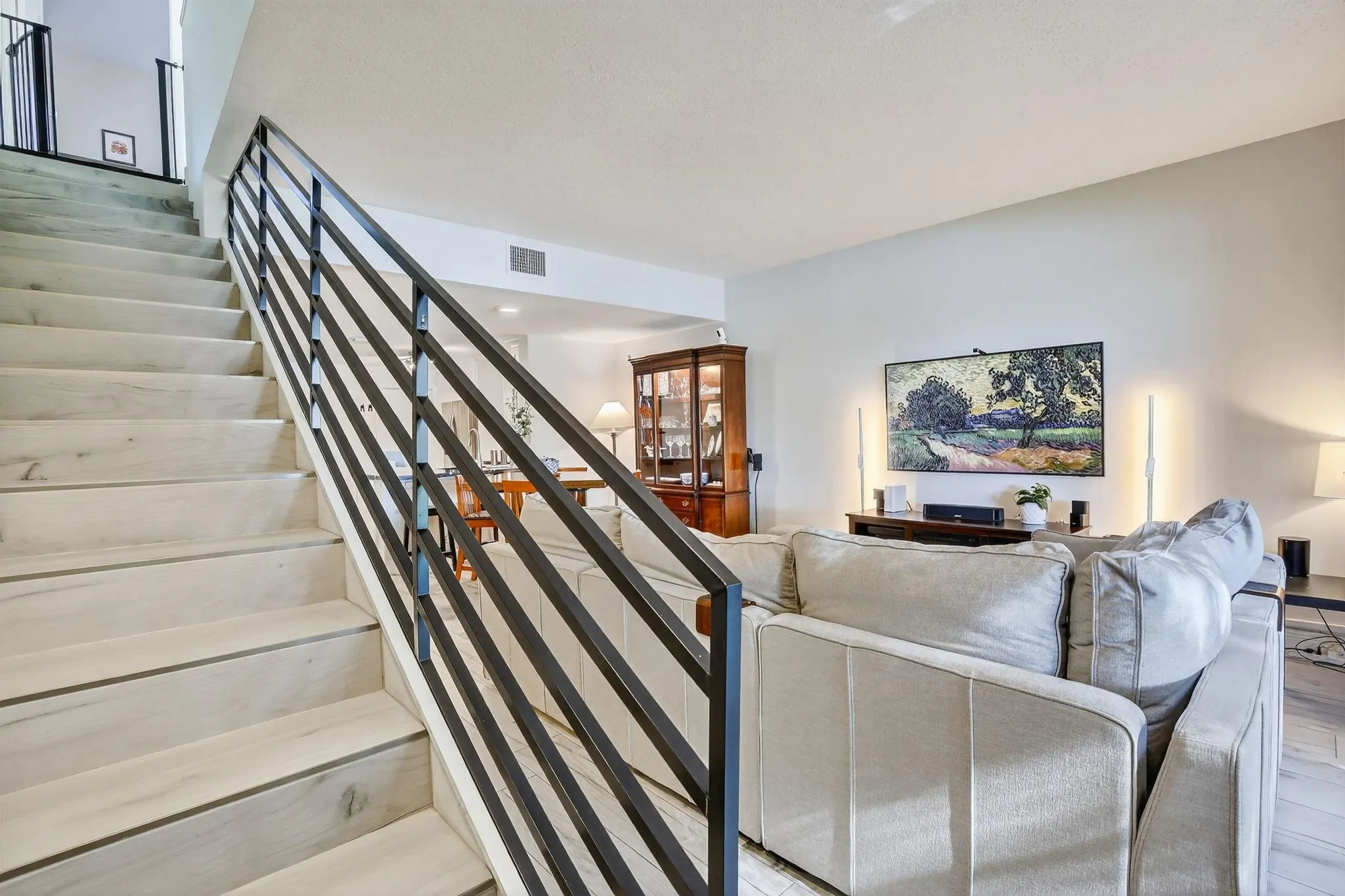 1291 Sorrento Dr, #1291