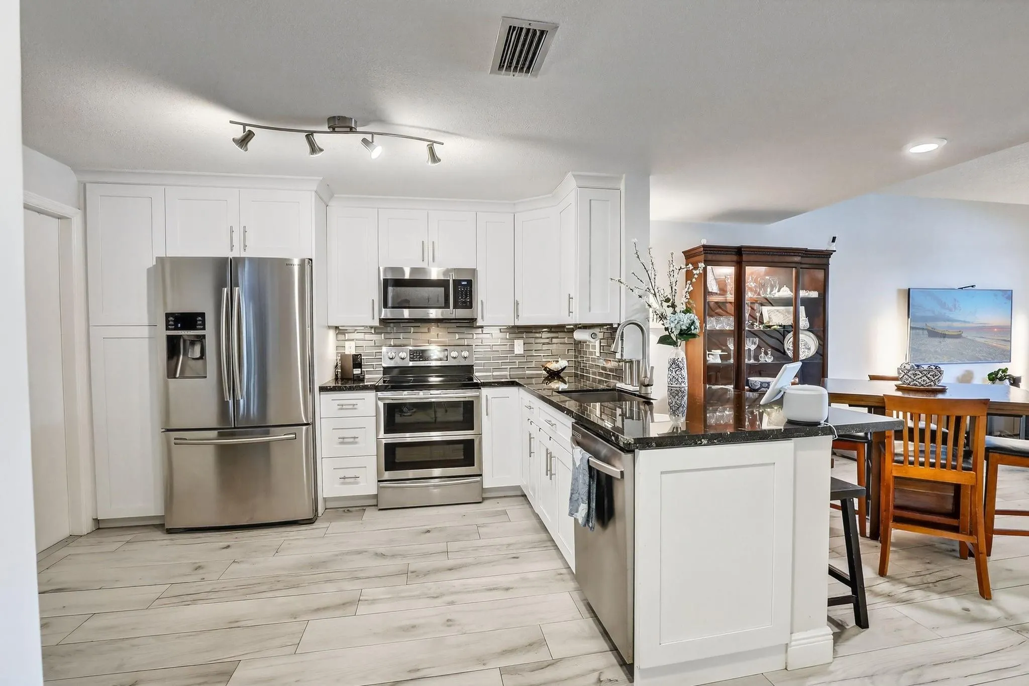 1291 Sorrento Dr, #1291