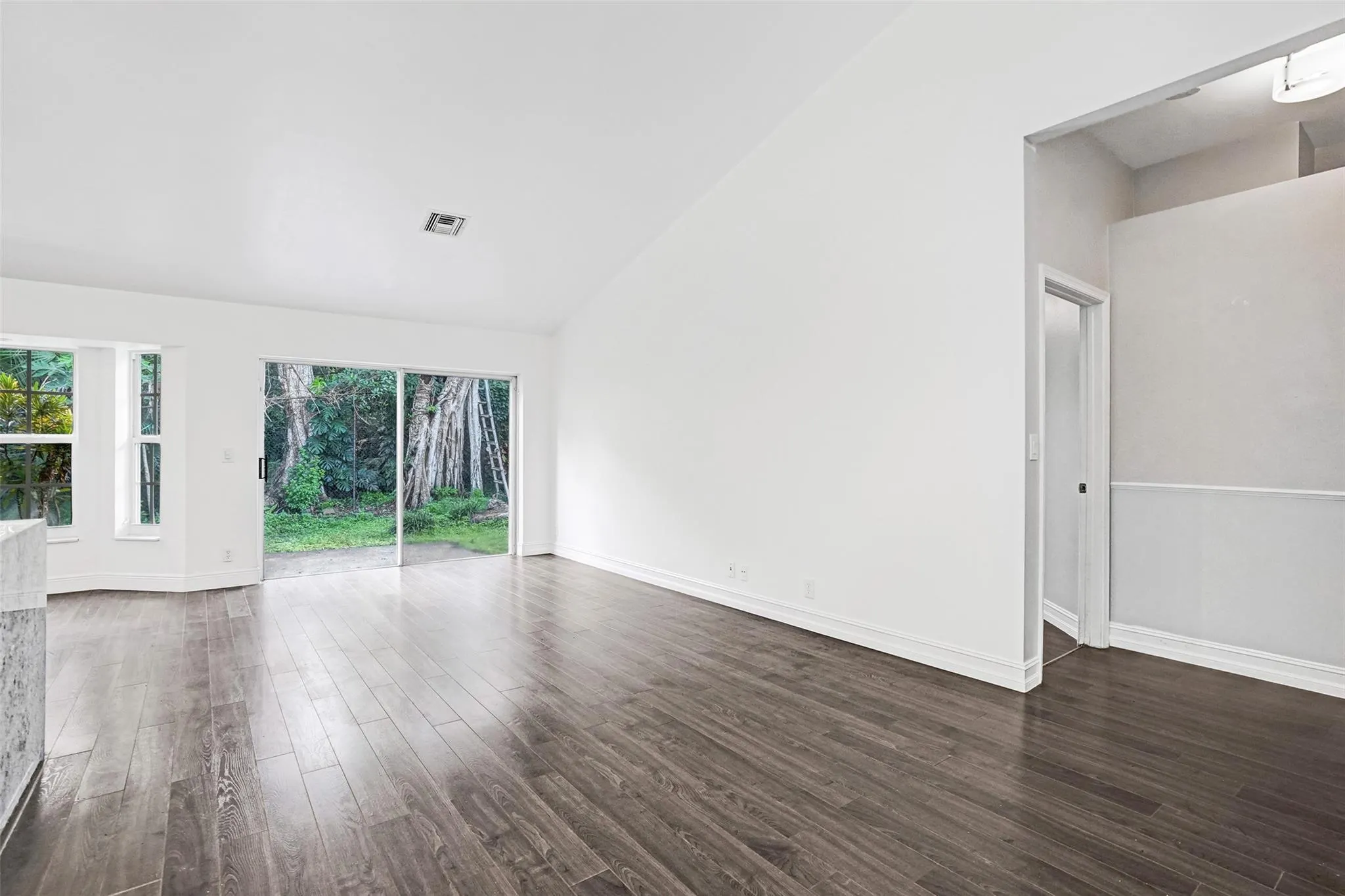 3564 Sanctuary Dr