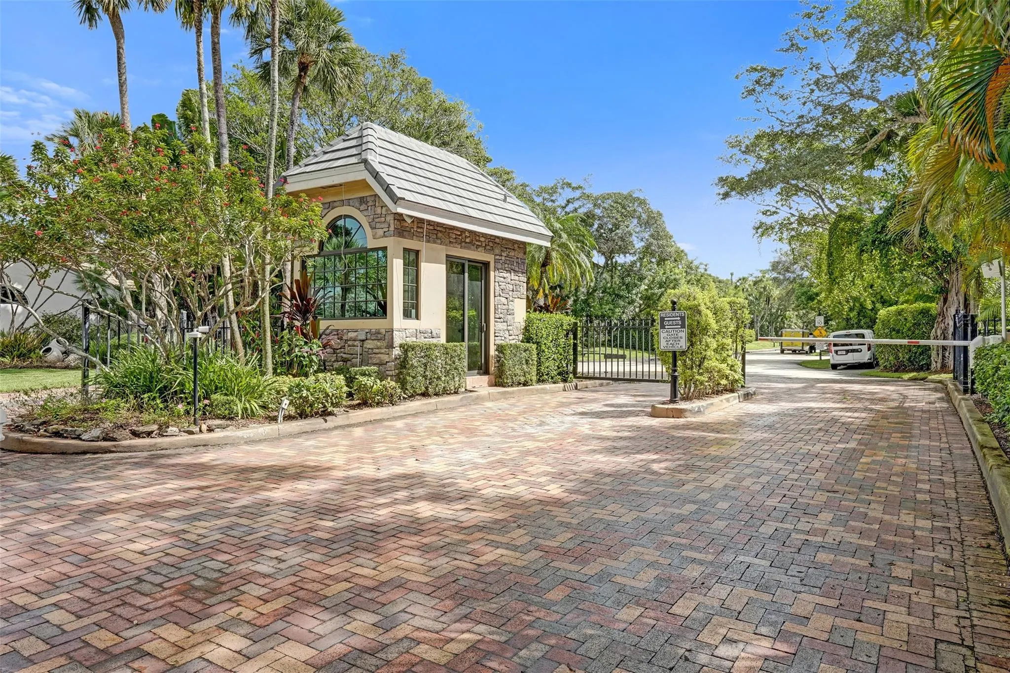 3564 Sanctuary Dr
