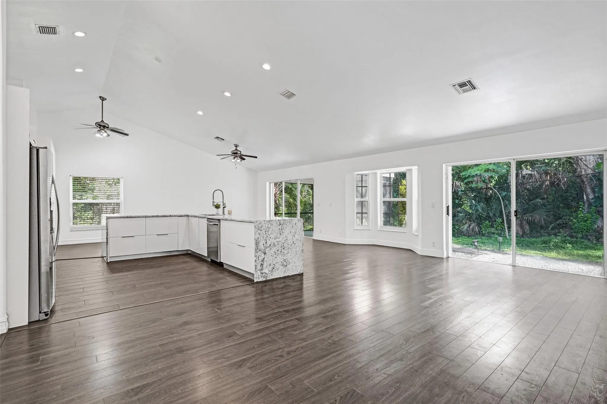 3564 Sanctuary Dr
