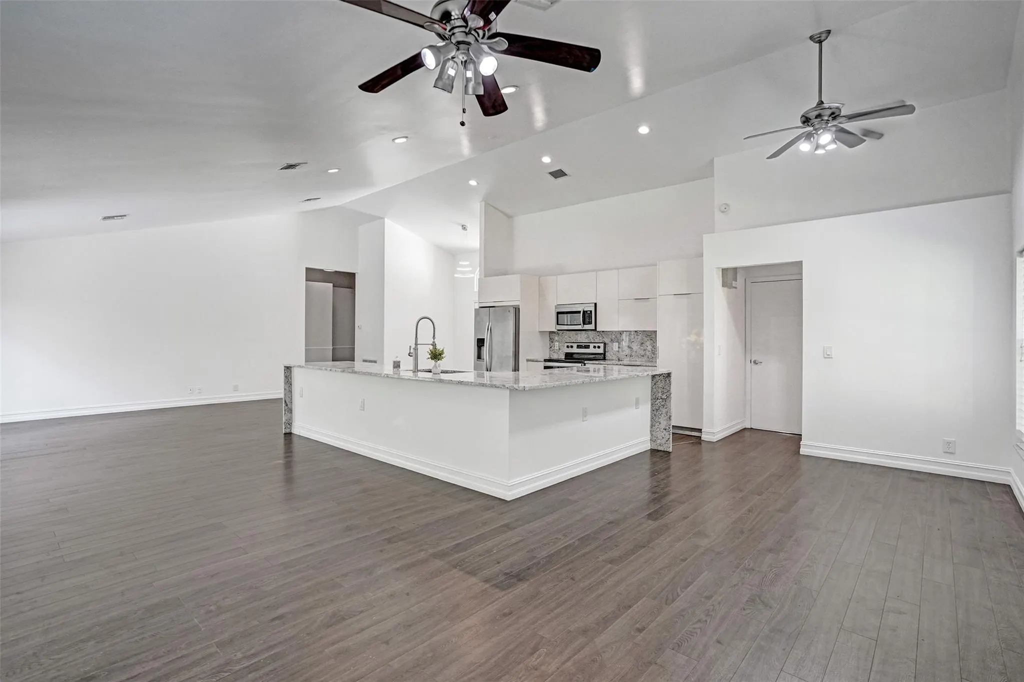 3564 Sanctuary Dr