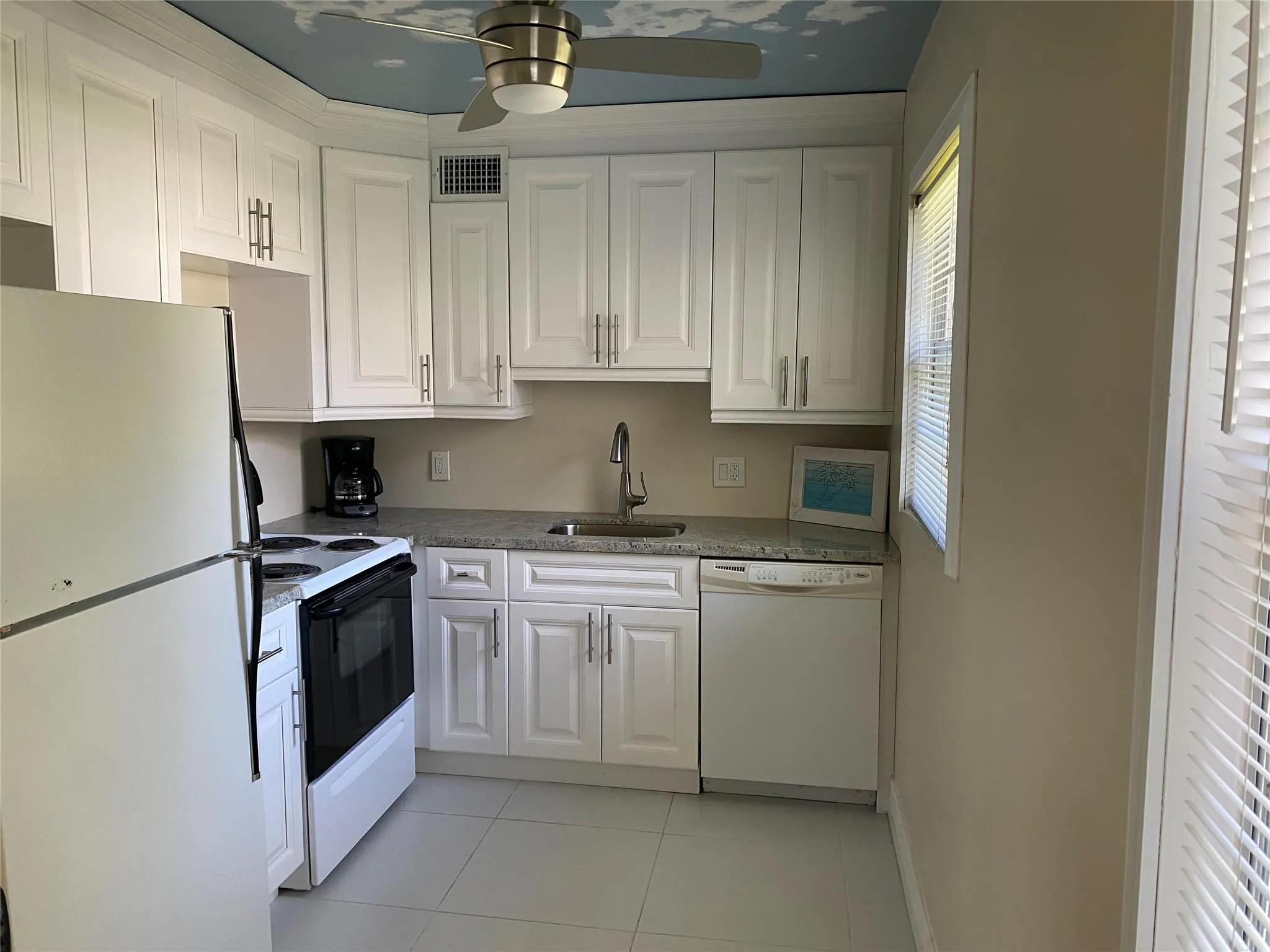 209 Ventnor M, #209