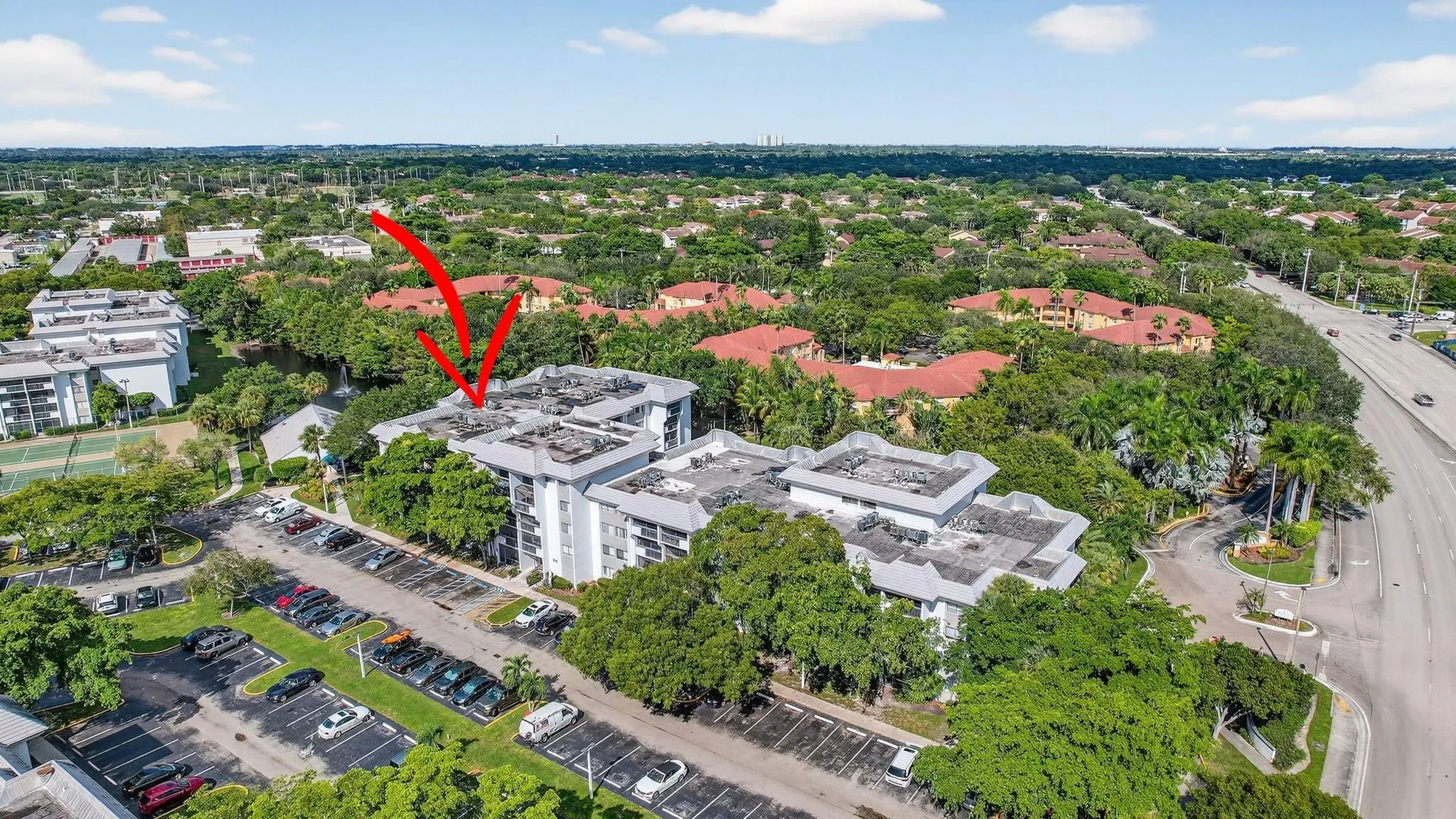 711 N Pine Island Rd, #319