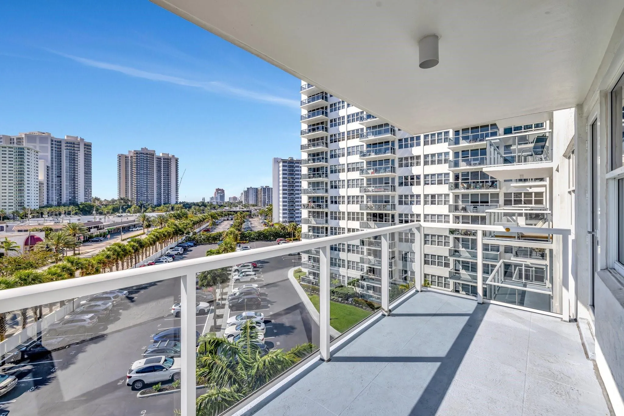 3300 NE 36th St, #609