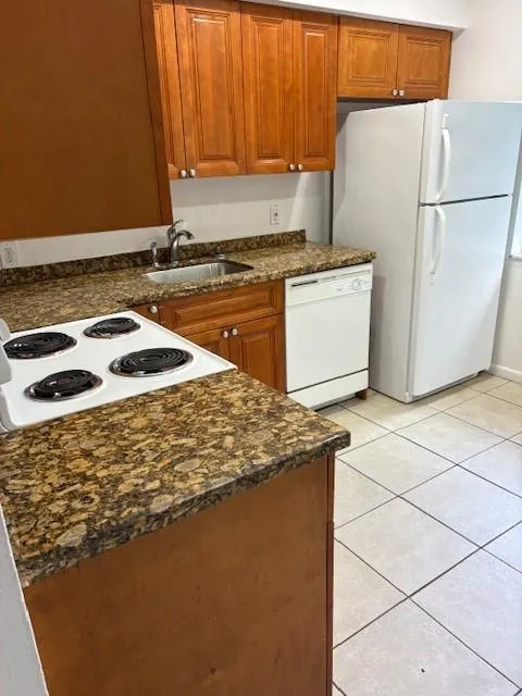 2242 GARFIELD ST, #2242
